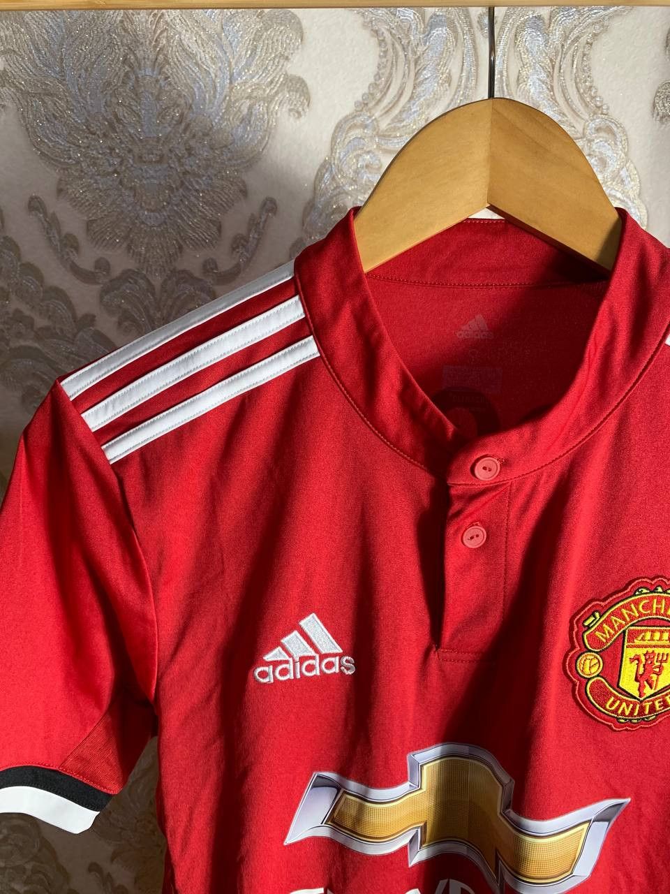 Adidas Vintage Adidas FC Manchester United England Soccer Jersey Size US S / EU 44-46 / 1 - 4 Thumbnail