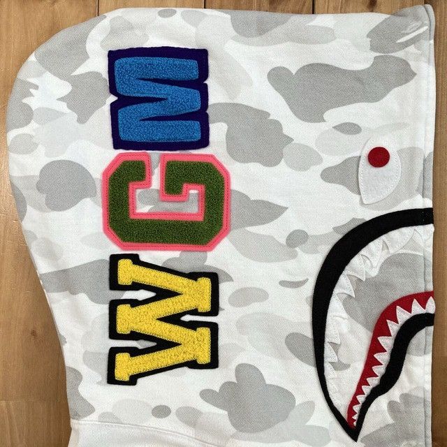 Bape BAPE White Camo Shark Full Zip Hoodie a bathing ape NIGO Size US XL / EU 56 / 4 - 5 Thumbnail