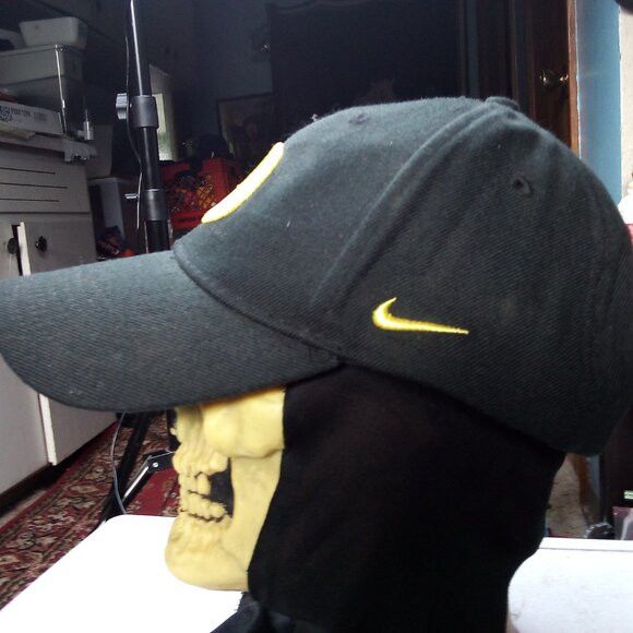 NCAA × Nike Nike Oregon Ducks Strap Back Hat Cap Size ONE SIZE - 2 Thumbnail