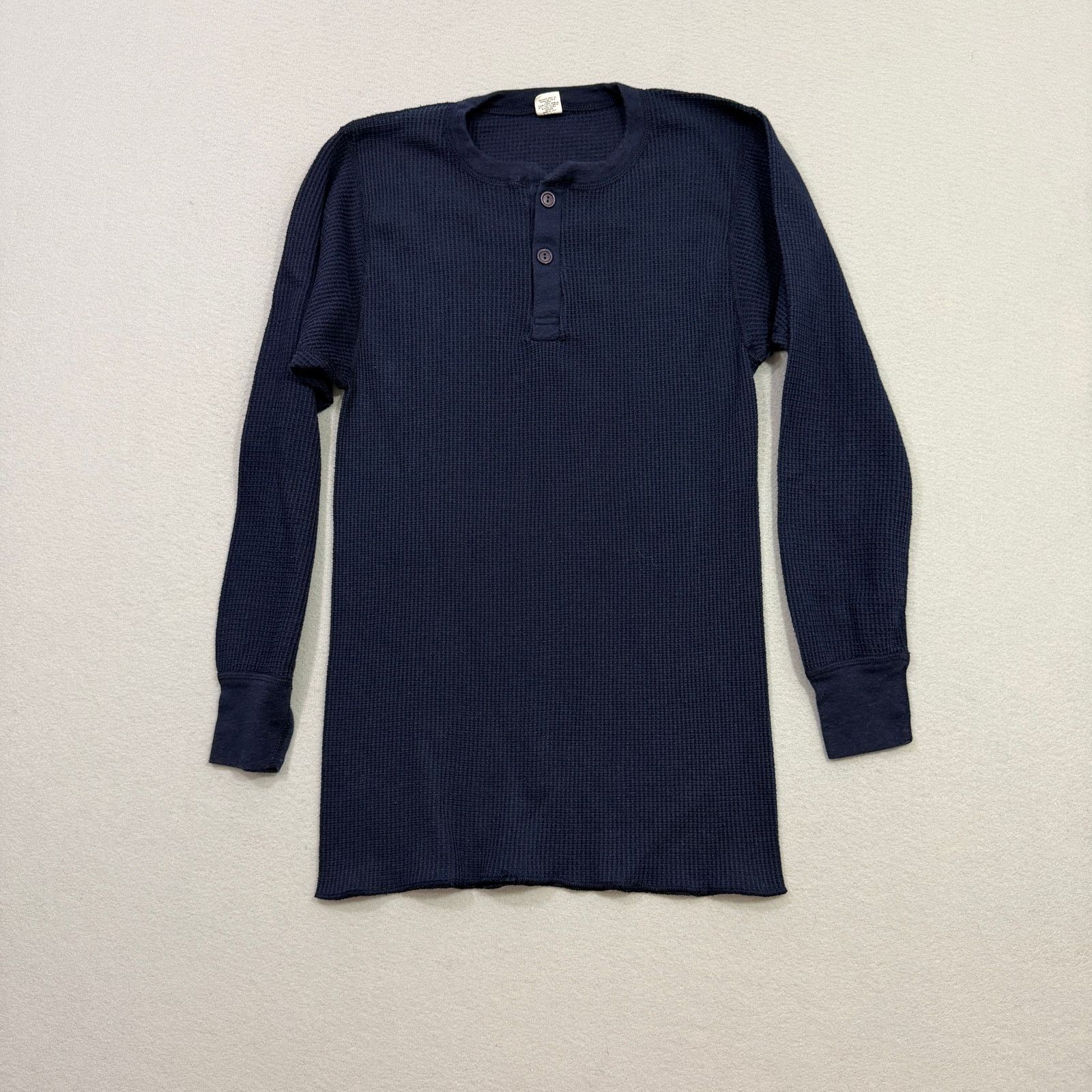 Vintage Vintage 70s Hanes Henley Thermal Shirt XL Blue 70s Waffle Size US XL / EU 56 / 4 - 1 Thumbnail