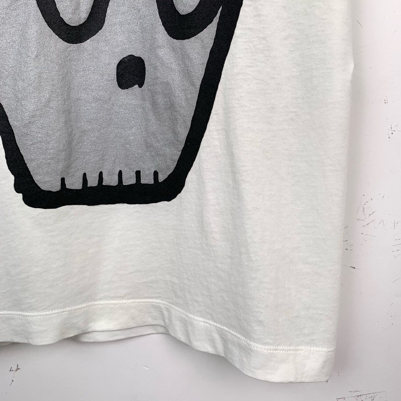 Gucci Gucci Skull Print White Round-Neck Short-Sleeve T-Shirt (Siz Size US S / EU 44-46 / 1 - 6 Thumbnail
