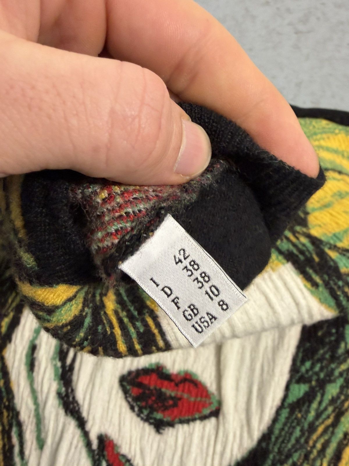 Moschino Vintage 00s Moschino Boutique Portrait Cable Knitted Sweater Size S / US 4 / IT 40 - 7 Thumbnail