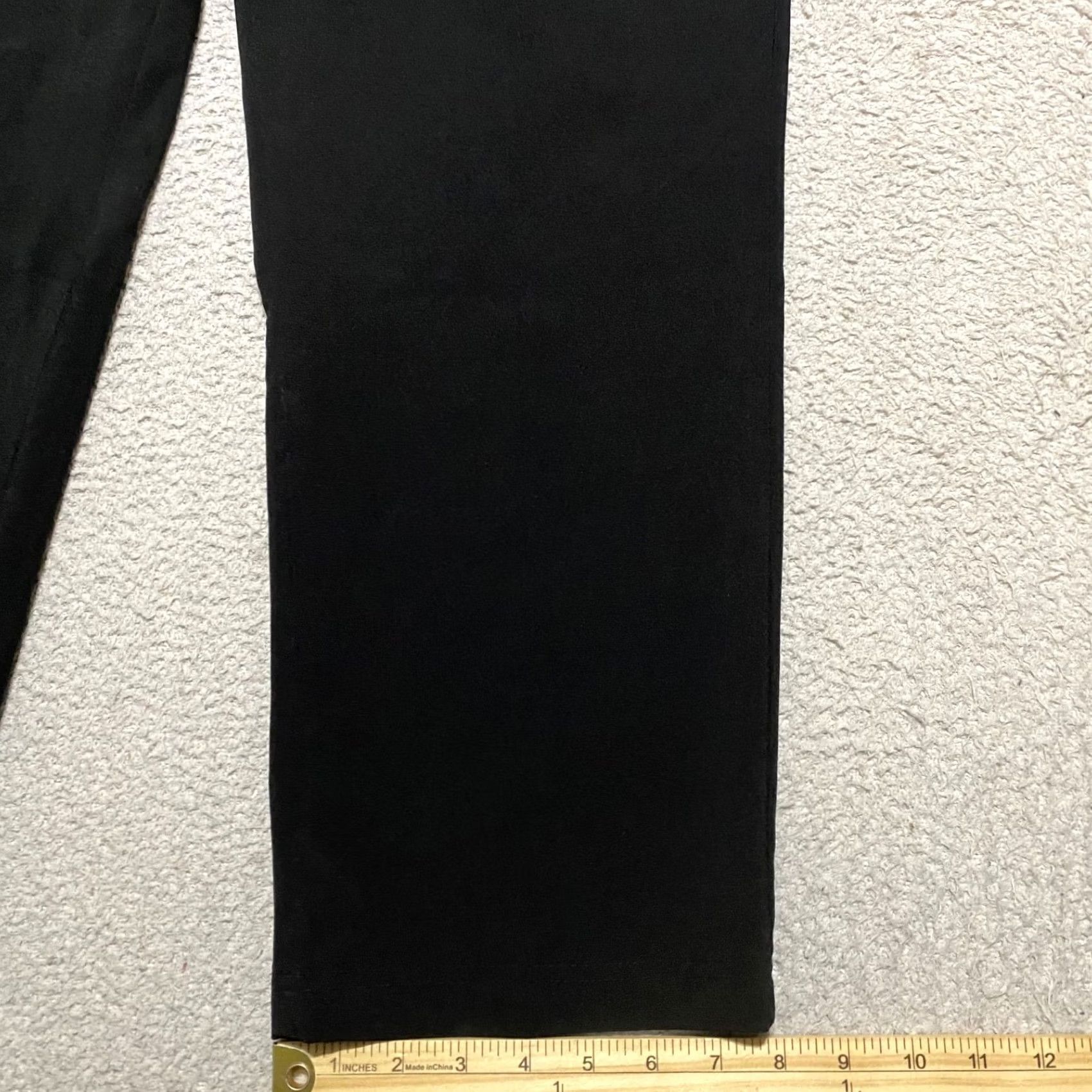 Izod IZOD Golf Pants Mens 40 Solid Black Straight Leg Chino Polyester Pants Mens Regular Black 40 Inches Front Flat Front Men's IZOD Pants Size US 40 / EU 56 - 5 Thumbnail