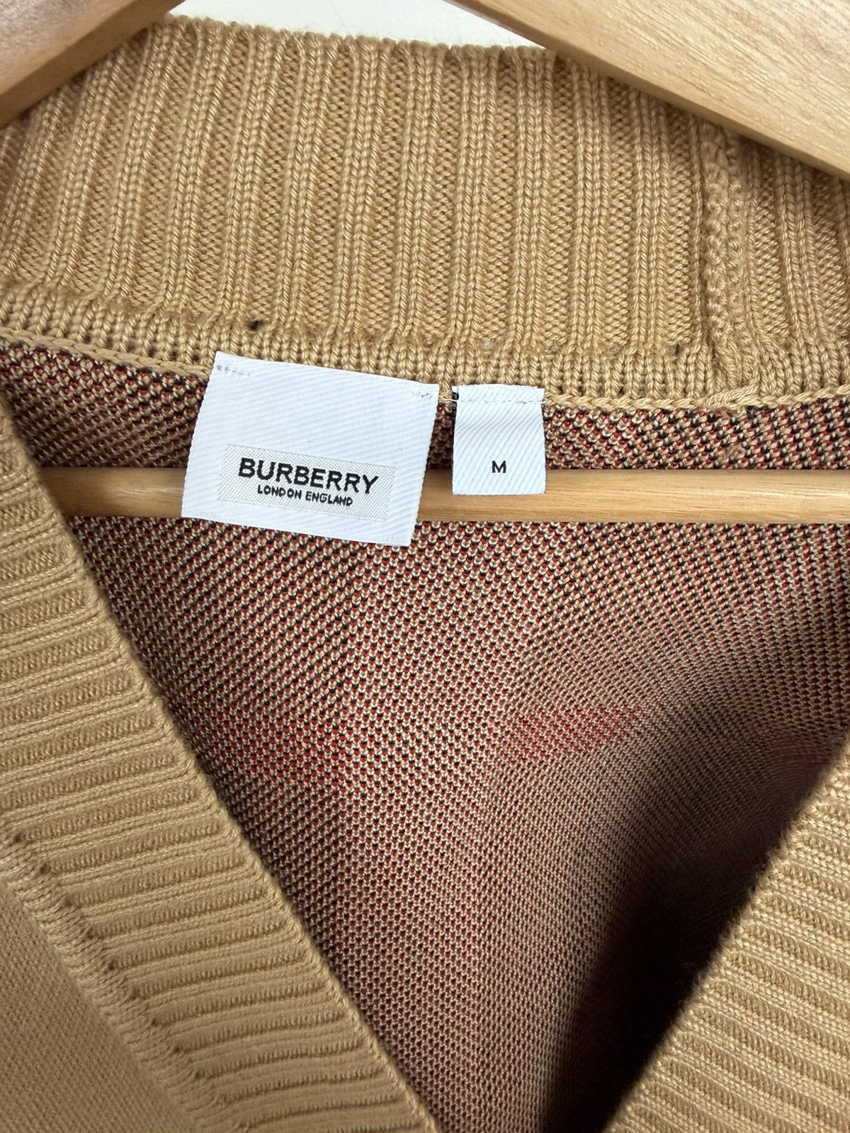Burberry Burberry Check Wool Blend Cardigan (Womens Medium) Size M / US 6-8 / IT 42-44 - 5 Thumbnail