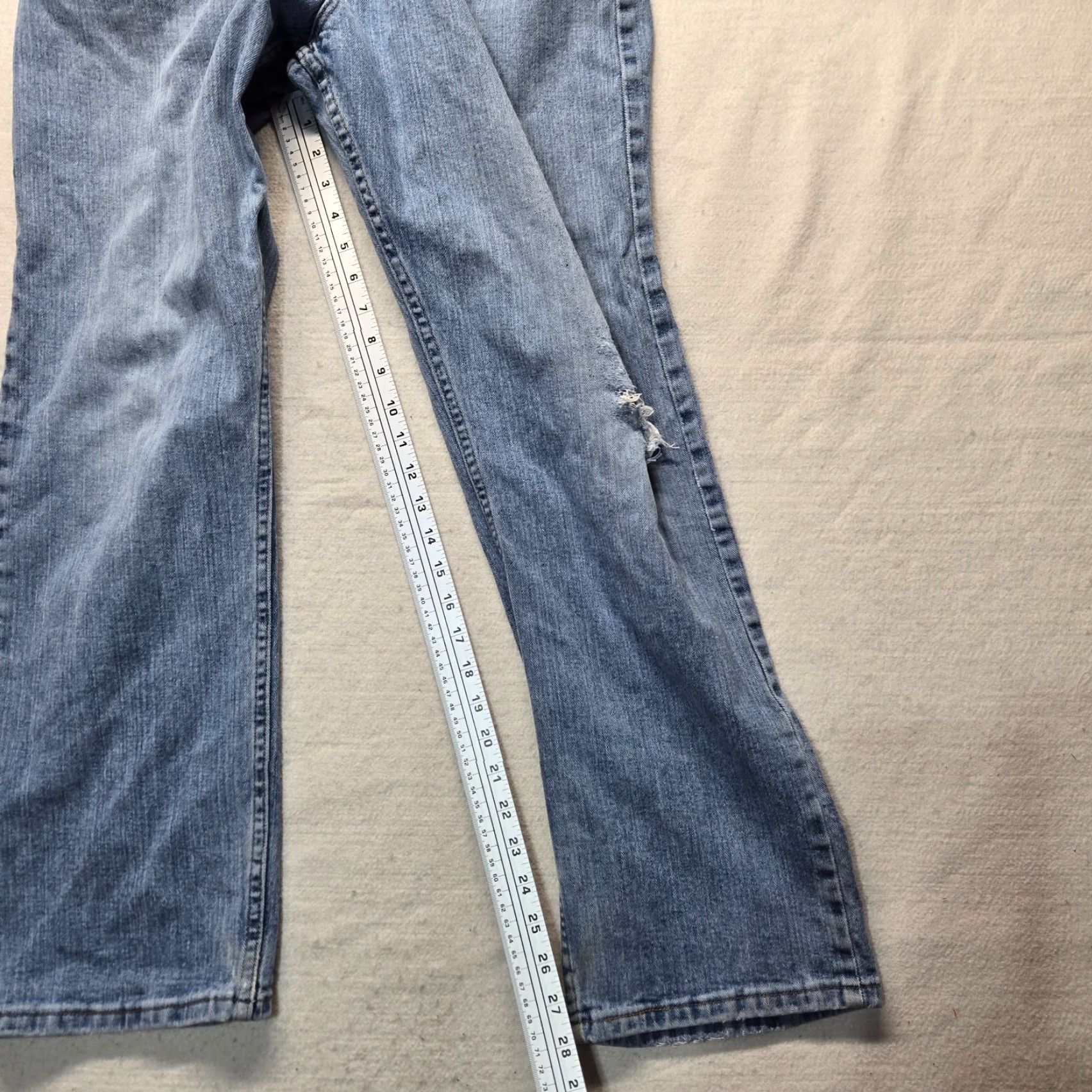 Wrangler VINTAGE Wrangler Jeans Denim Pants 100% Cotton Straight Leg Adult Mens 33 x 30 Blue 5-Pocket Design Band 9TRLAVS Regular Mens Jeans Size US 33 - 6 Thumbnail