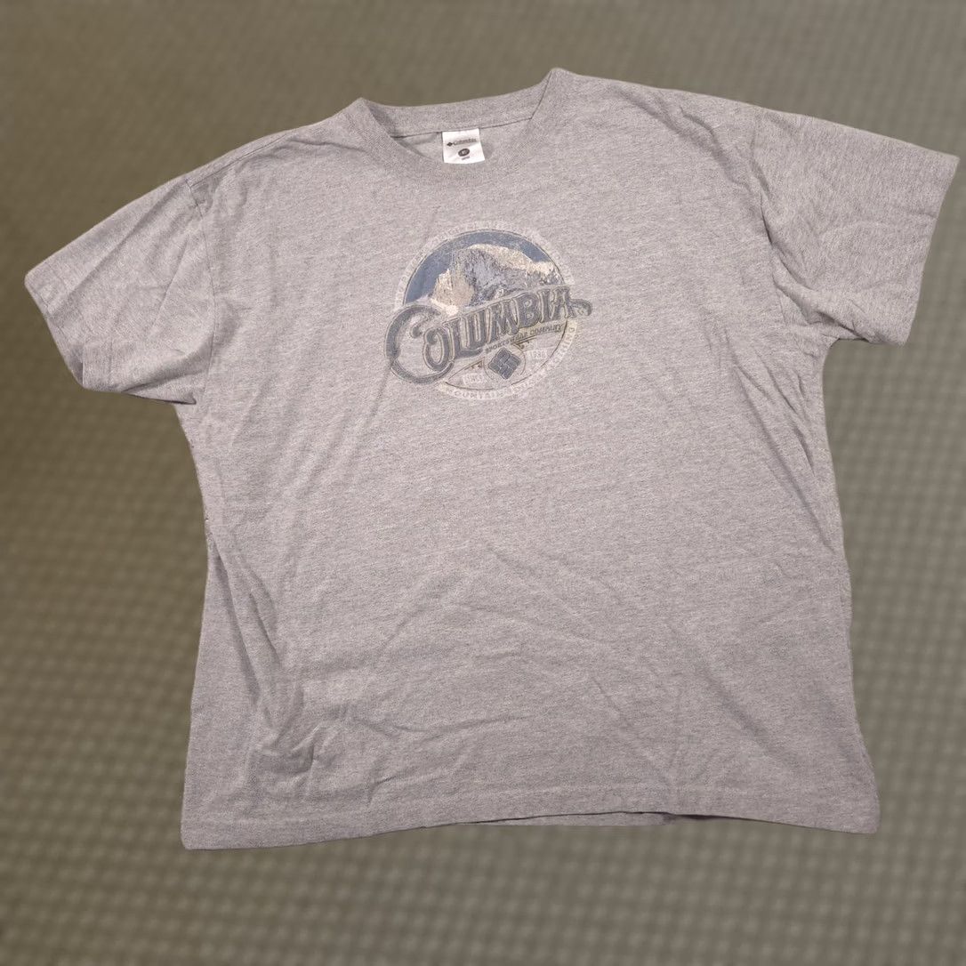 Logo 7 Columbia Mens XL Gray Mountain Graphic Tee Shirt Outdoor Hiking Logo Casual Size US XL / EU 56 / 4 - 1 Thumbnail