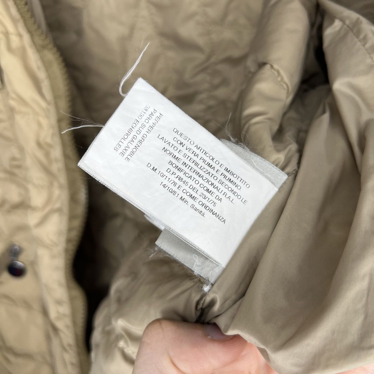 Moncler Moncler Puffer Light Jacket Beige Archive Nylon Logo Y2K Size M / US 6-8 / IT 42-44 - 11 Thumbnail