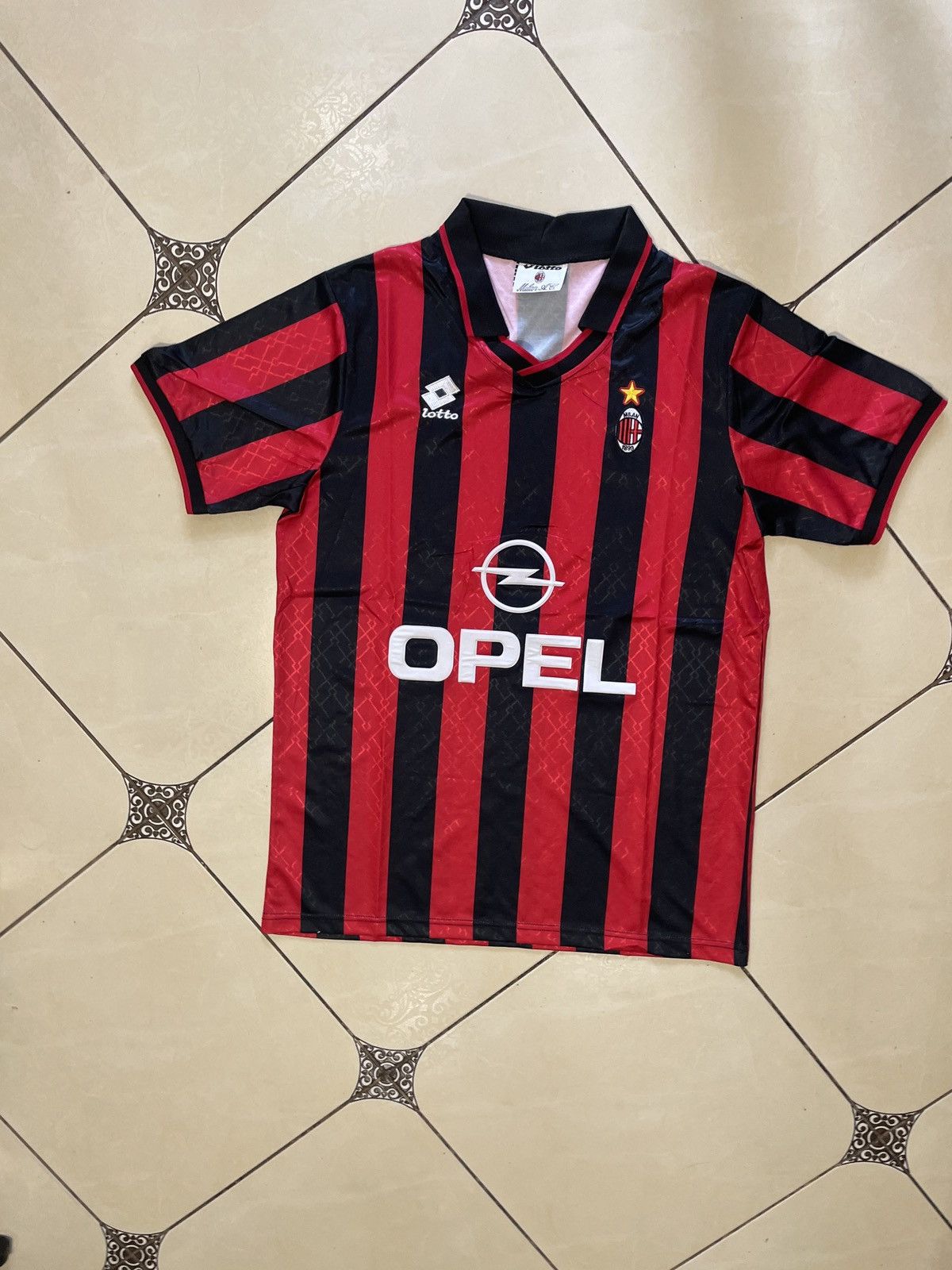 Vintage Jersey lotto Milan opel Size US L / EU 52-54 / 3 - 6 Thumbnail
