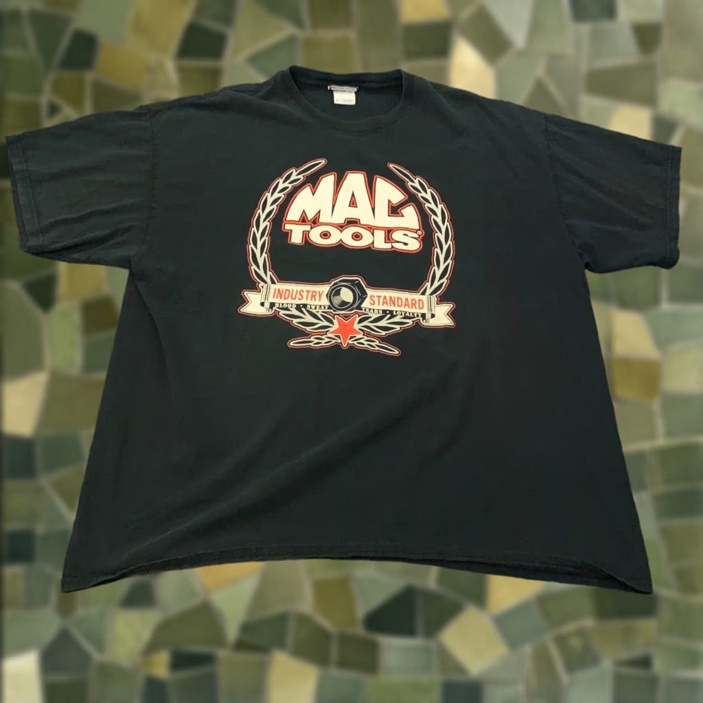 Vintage VINTAGE Mac Tools Mens T-Shirt Size 2X Black Auto Mechanic Garage Workwear Cotton Crew Neck Size US XXL / EU 58 / 5 - 1 Thumbnail