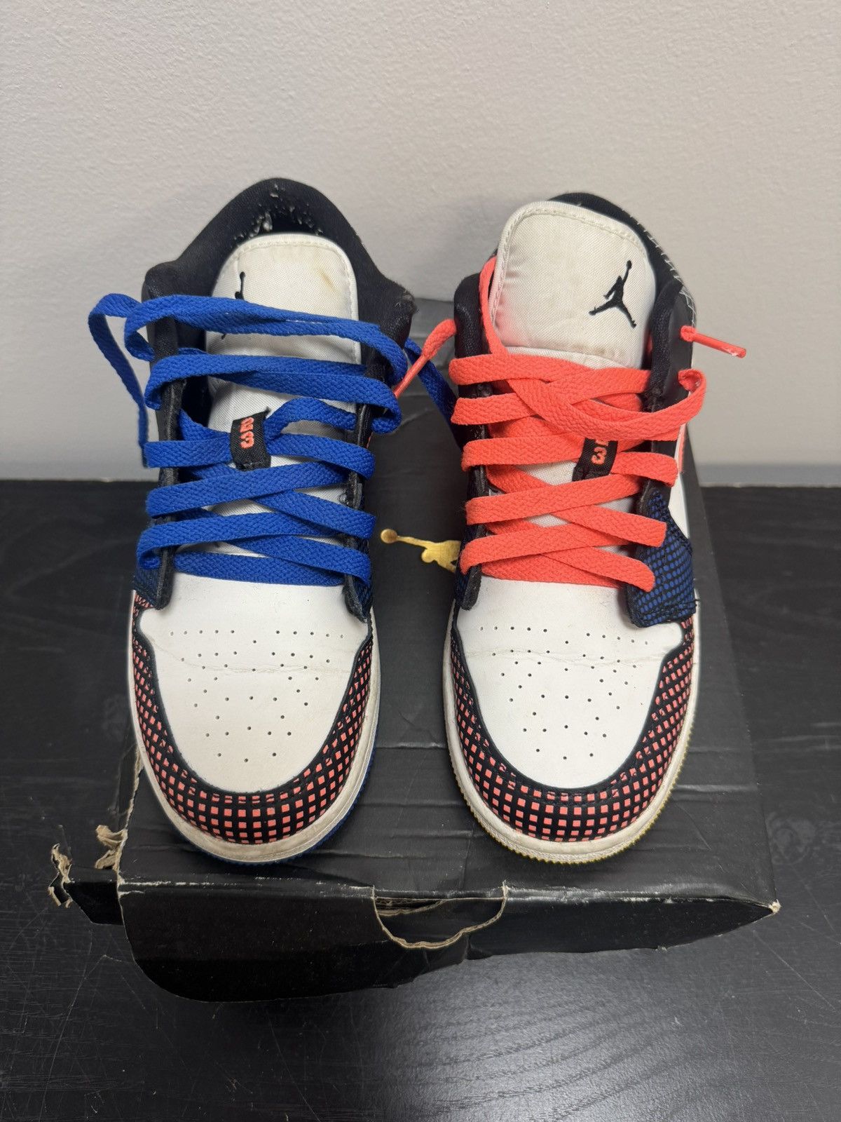 Jordan Brand Jordan 1 Low MMD Multi Color Grid (GS) Size US 4.5 / IT 34.5 - 3 Thumbnail