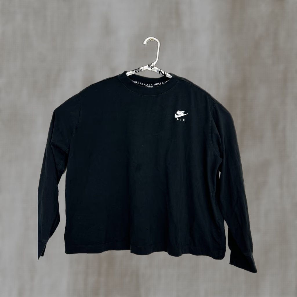 Nike Nike Air Logo Long Sleeve T Shirt Womens XL Black Regular Fit Oversized Breathable Activewear Logo CZ4020 010 Size XL / US 12-14 / IT 48-50 - 1 Thumbnail