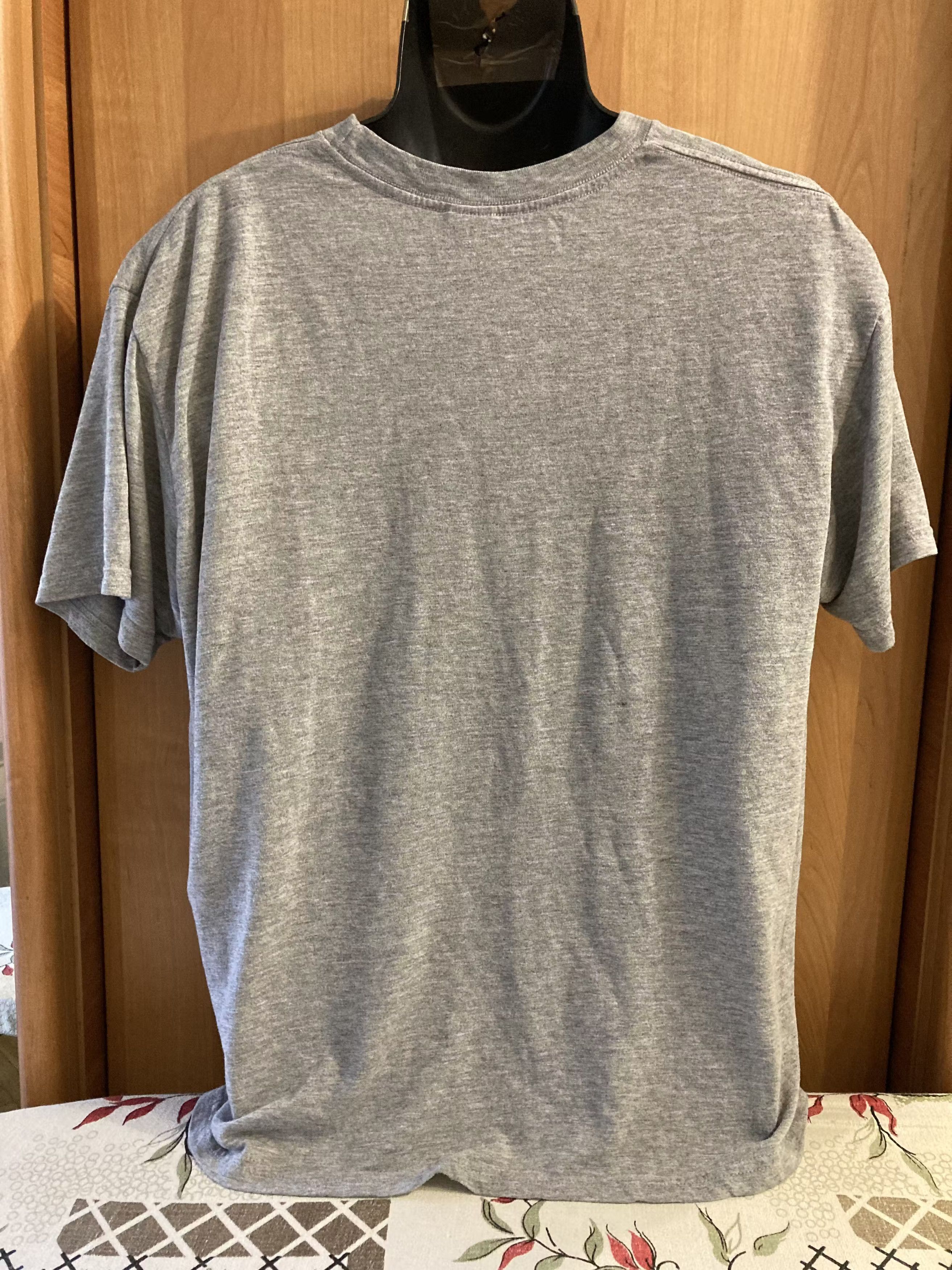 Oakley VINTAGE OAKLEY CENTRE LOGO T SHIRT SIZE L Size US L / EU 52-54 / 3 - 2 Thumbnail