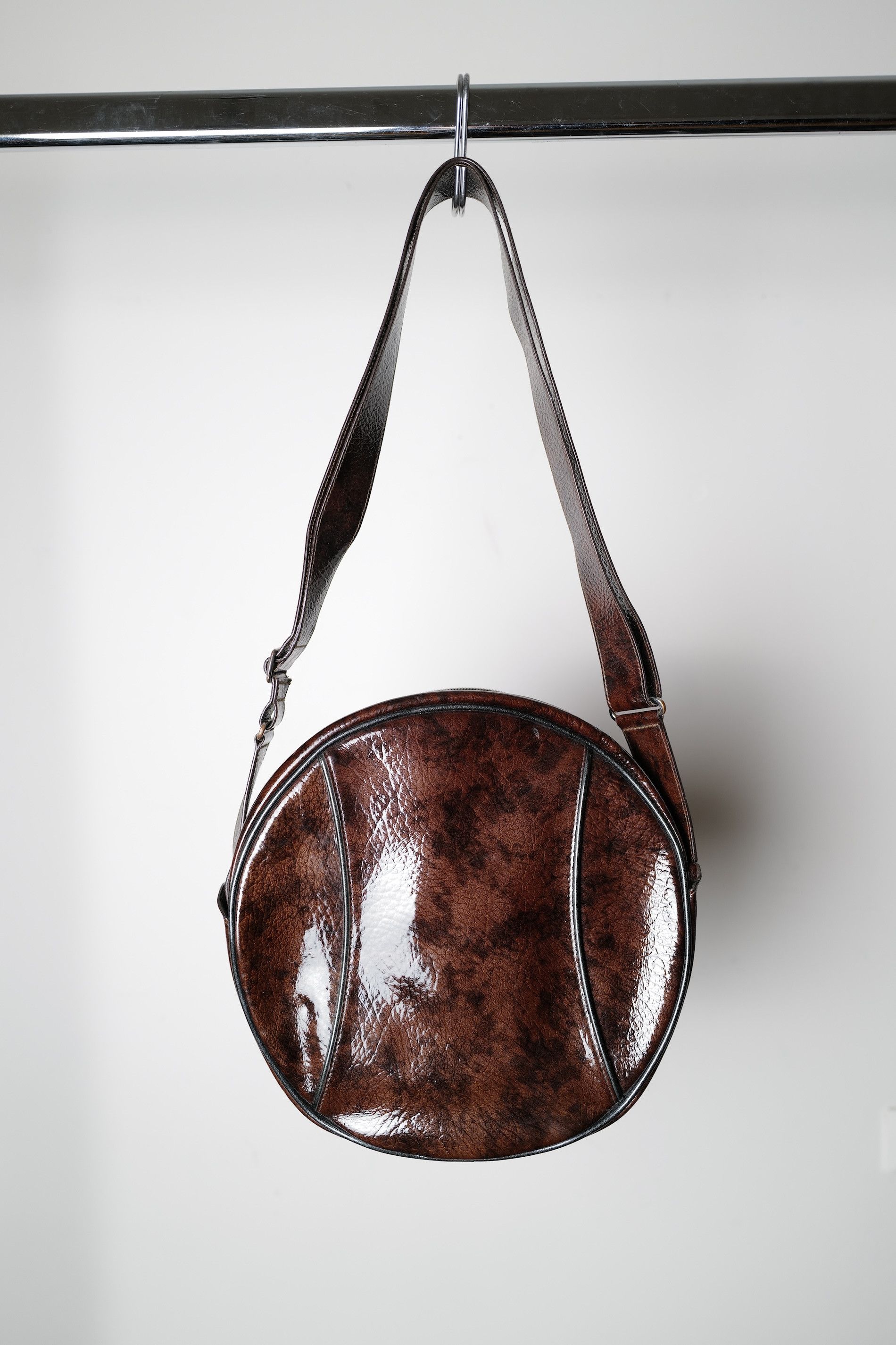 Y-3 Y-3 ROUND LEATHER BAG RARE Size ONE SIZE - 19 Thumbnail
