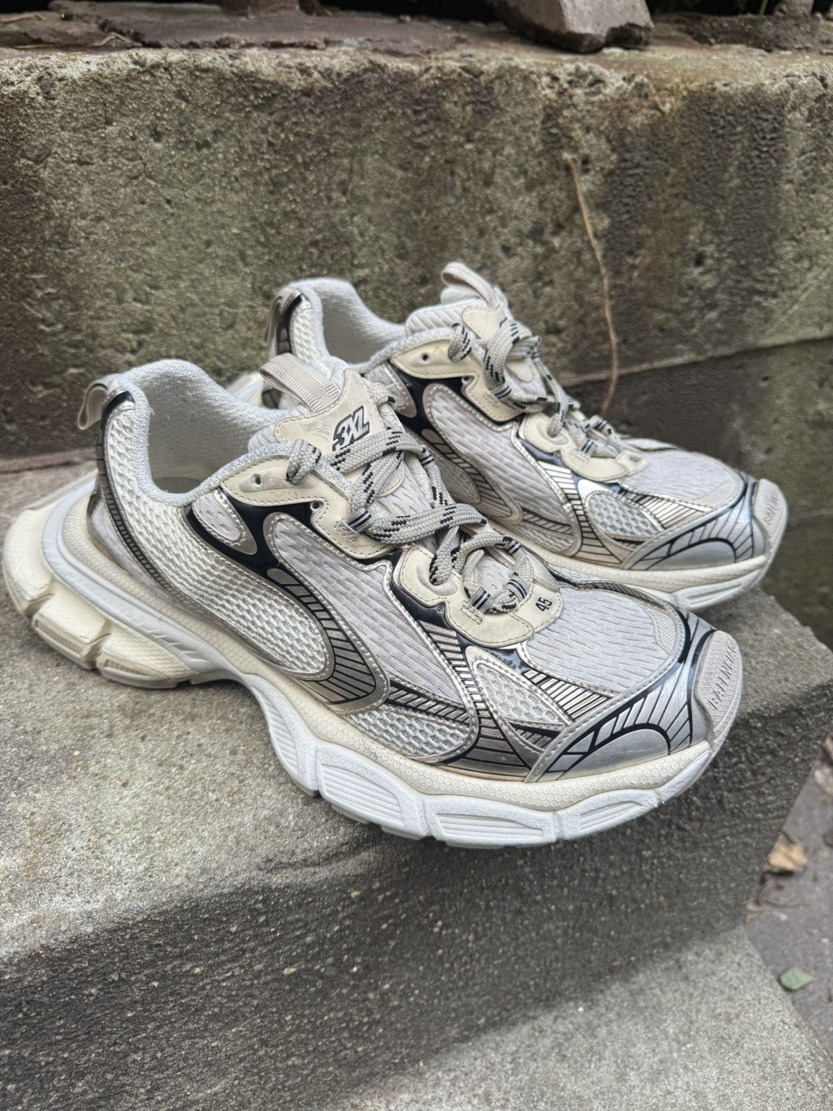 Balenciaga 3 Xl Eggshell | Grailed