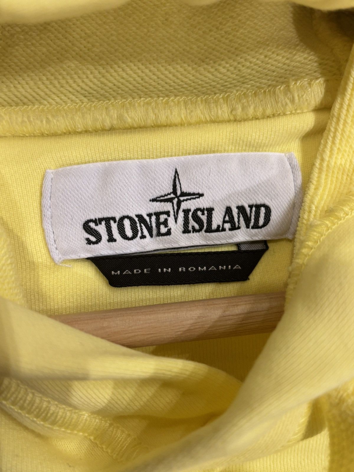 Stone Island Stone Island Hoodie - Yellow Size US XXL / EU 58 / 5 - 3 Thumbnail