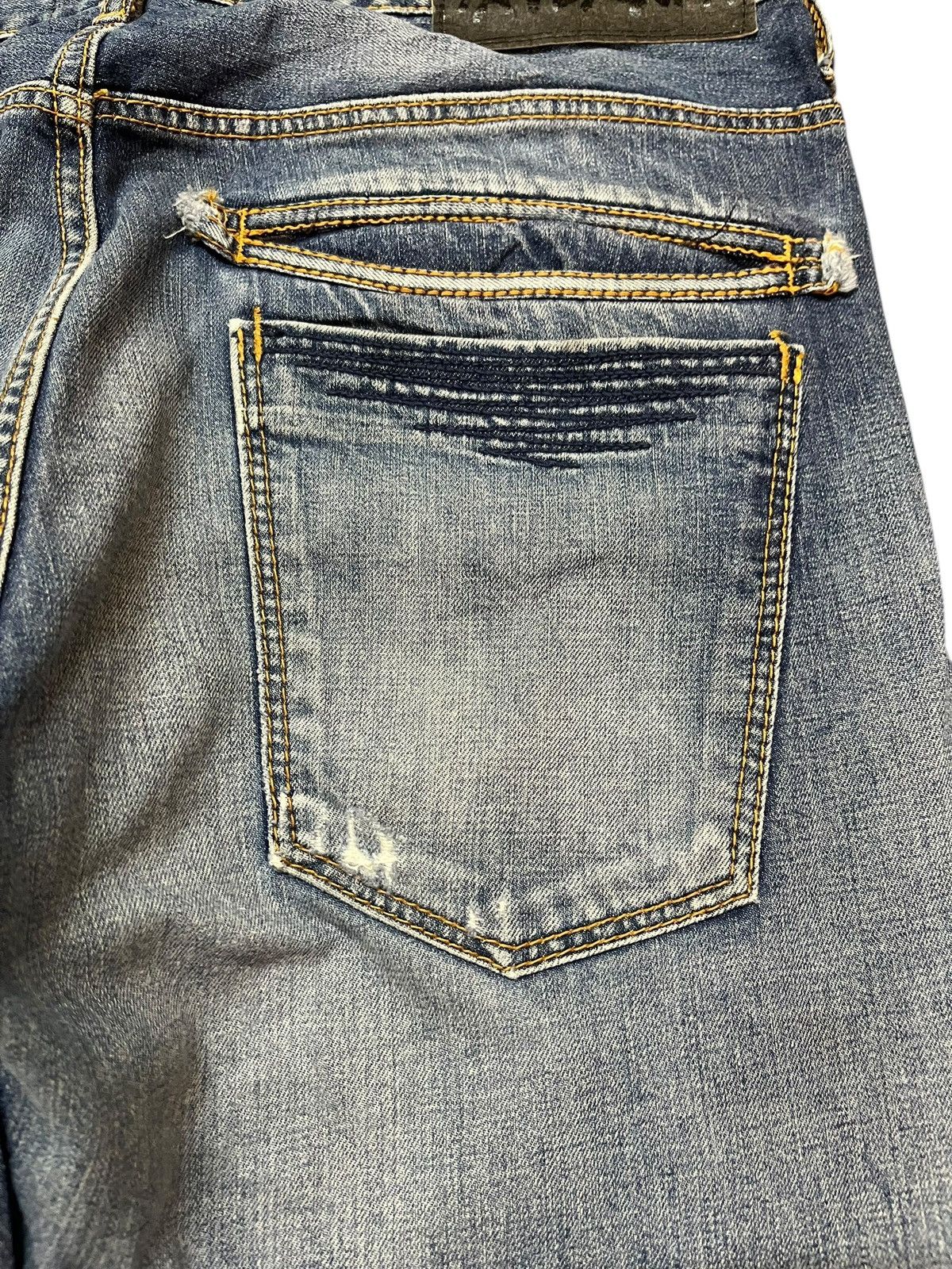 Jimmy Taverniti Vintage Jimmy Taverniti Curve Leg Distressed Denim Size US 33 - 7 Thumbnail