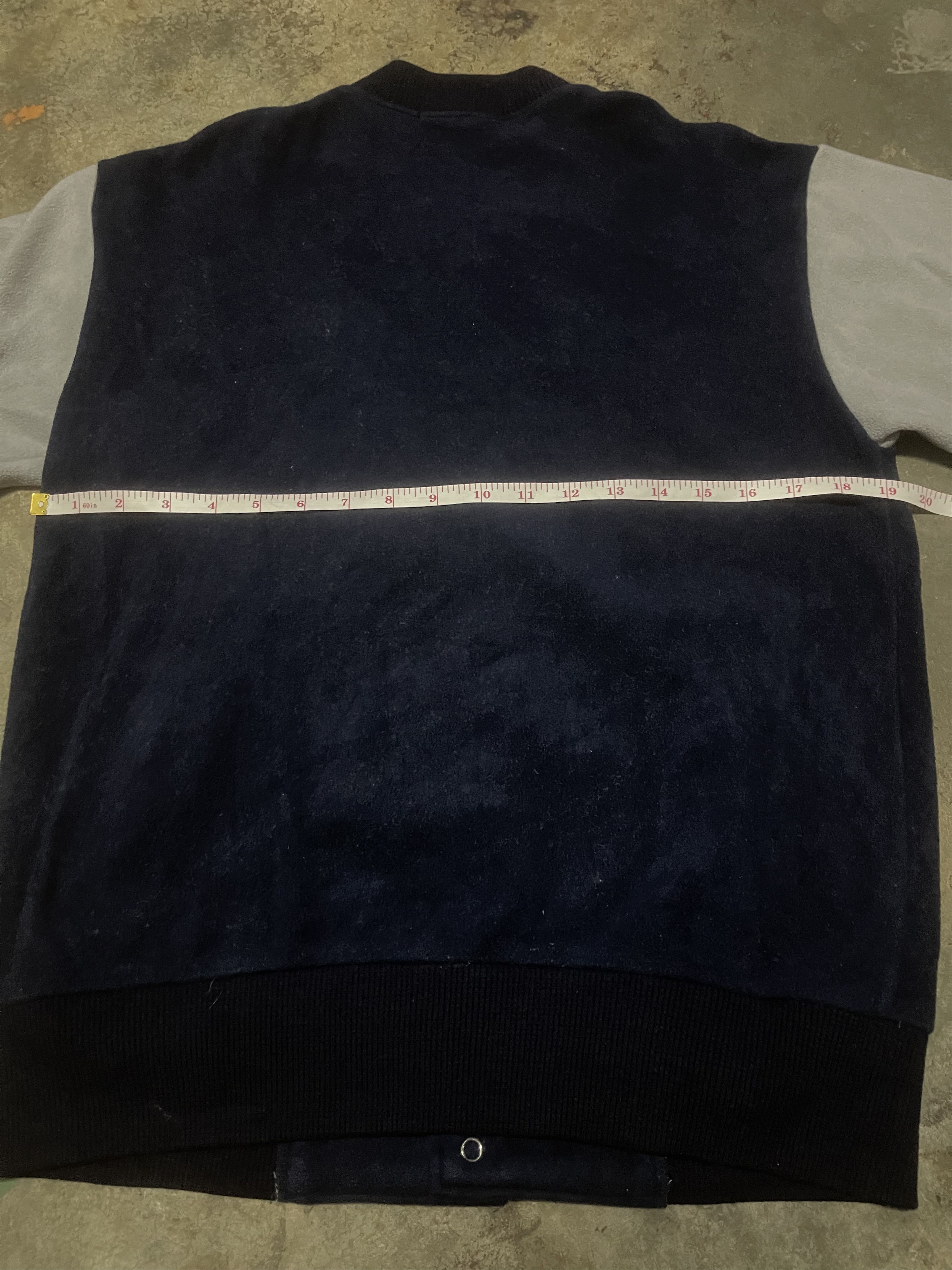 Vintage Varaki versity Size US M / EU 48-50 / 2 - 4 Thumbnail