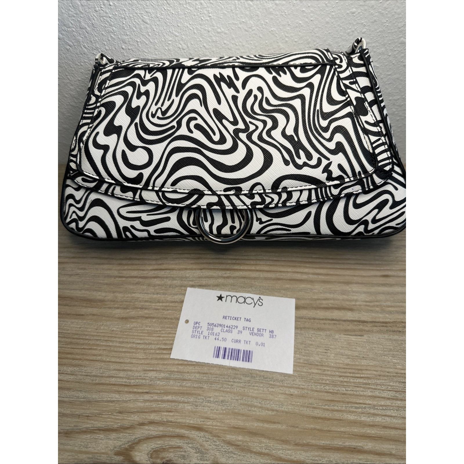 Other SKINNYDIP LONDON Betty Monochrome Shoulder Bag New NWT $45 Size ONE SIZE - 1 Thumbnail