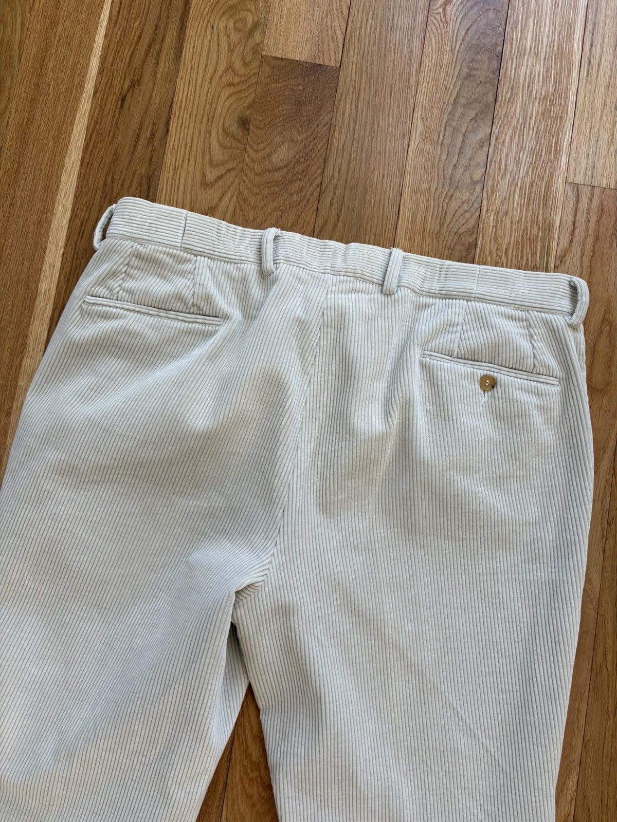 Gucci Gucci Off White Ivory Corduroy Pants Made in Italy 54 38x32 Size US 38 / EU 54 - 4 Thumbnail