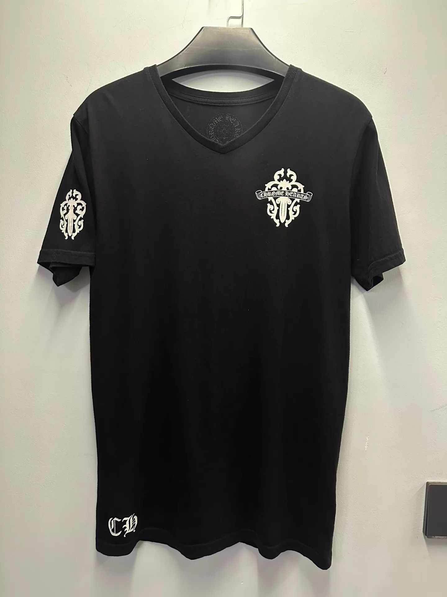 Chrome Hearts Chrome Hearts White V-Neck Short Sleeve Tee | Grailed