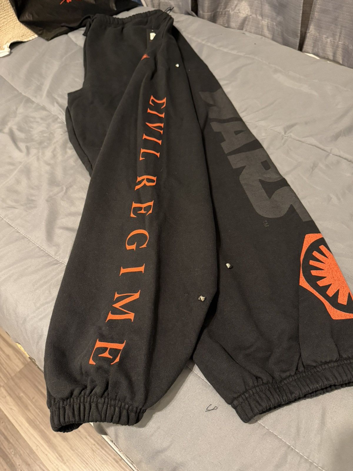 Civil Regime Civil Regime Star Wars Heavyweight Joggers (L) Oversized NWT Size US 34 / EU 50 - 4 Thumbnail
