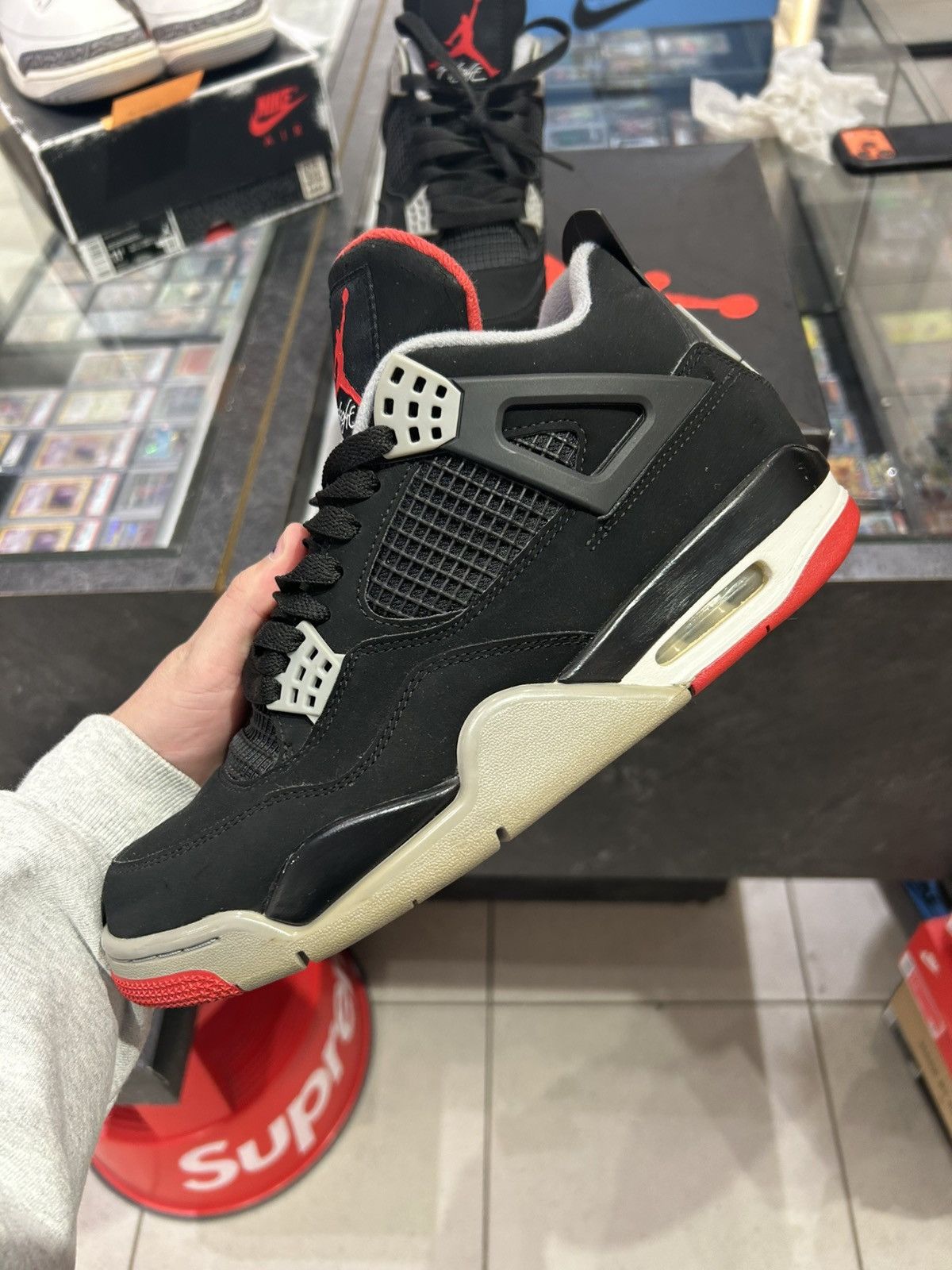 Jordan Brand Jordan 4 Bred (2019) Size US 8.5 / EU 41-42 - 2 Thumbnail