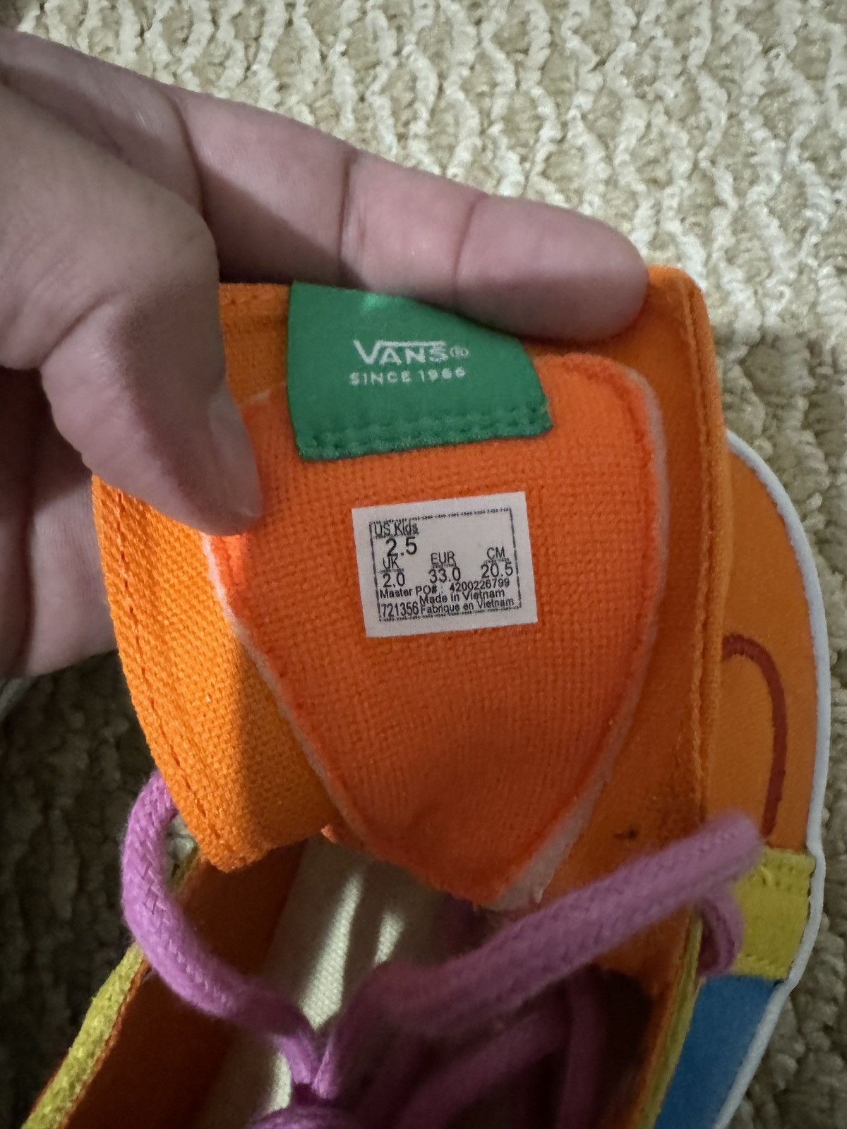 Vans Van x Sesame Street Size US 5 / EU 37 - 6 Thumbnail