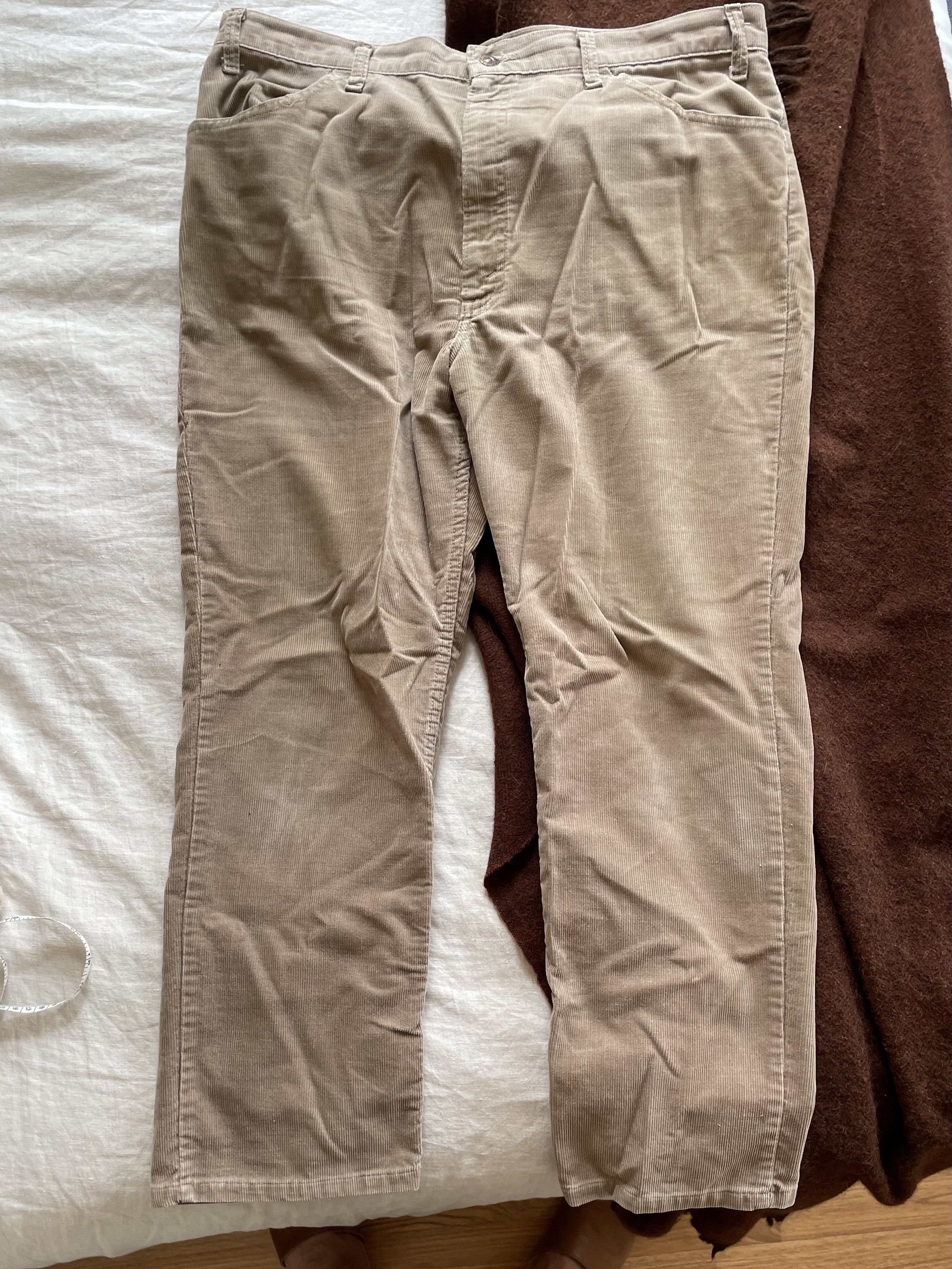 Levi's × Vintage 519 White Tab 5-pocket Corduroys Size US 38 / EU 54 - 1 Thumbnail
