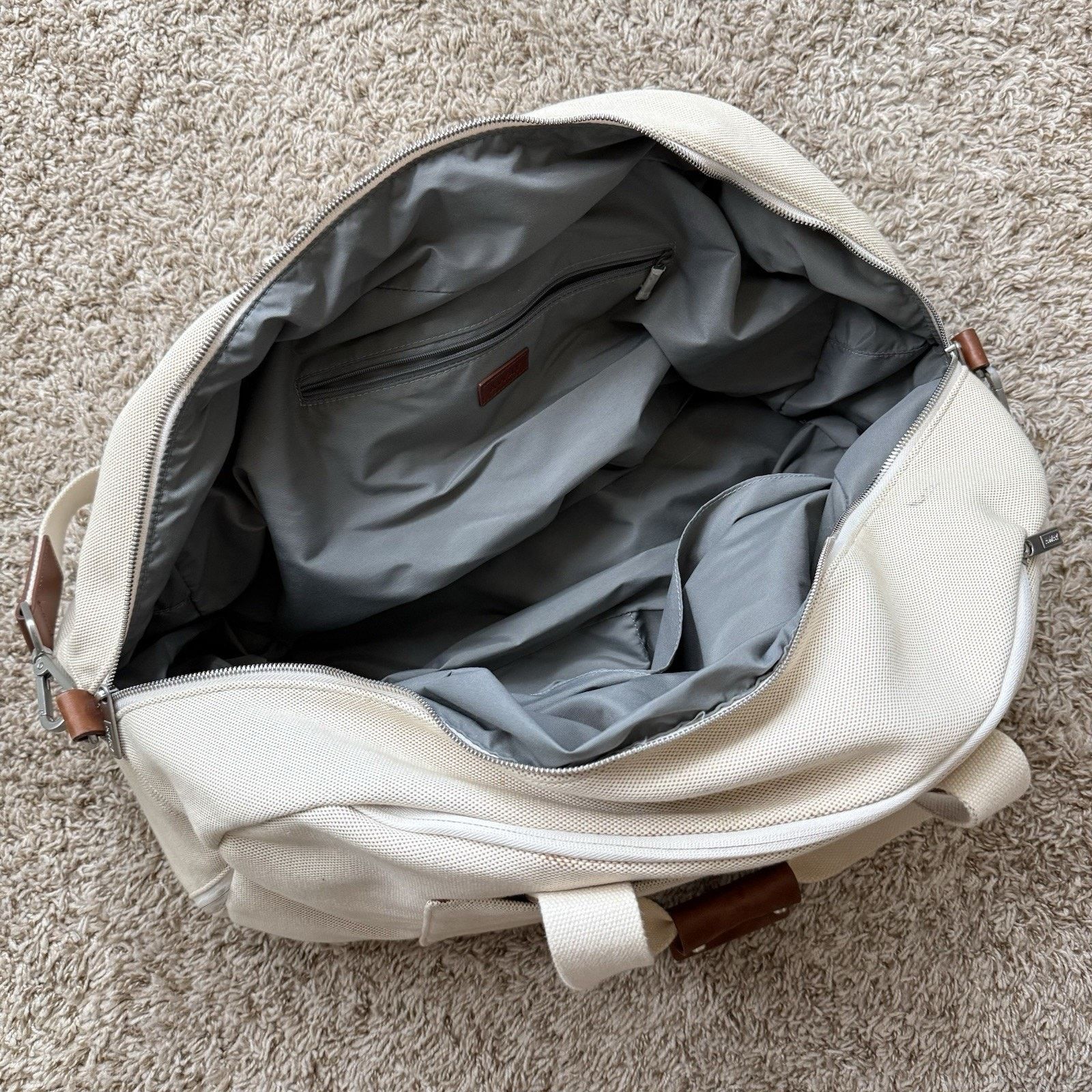 Away Travel Away The Everywhere Weekender Canvas Duffle Bag White Brown Size ONE SIZE - 9 Thumbnail