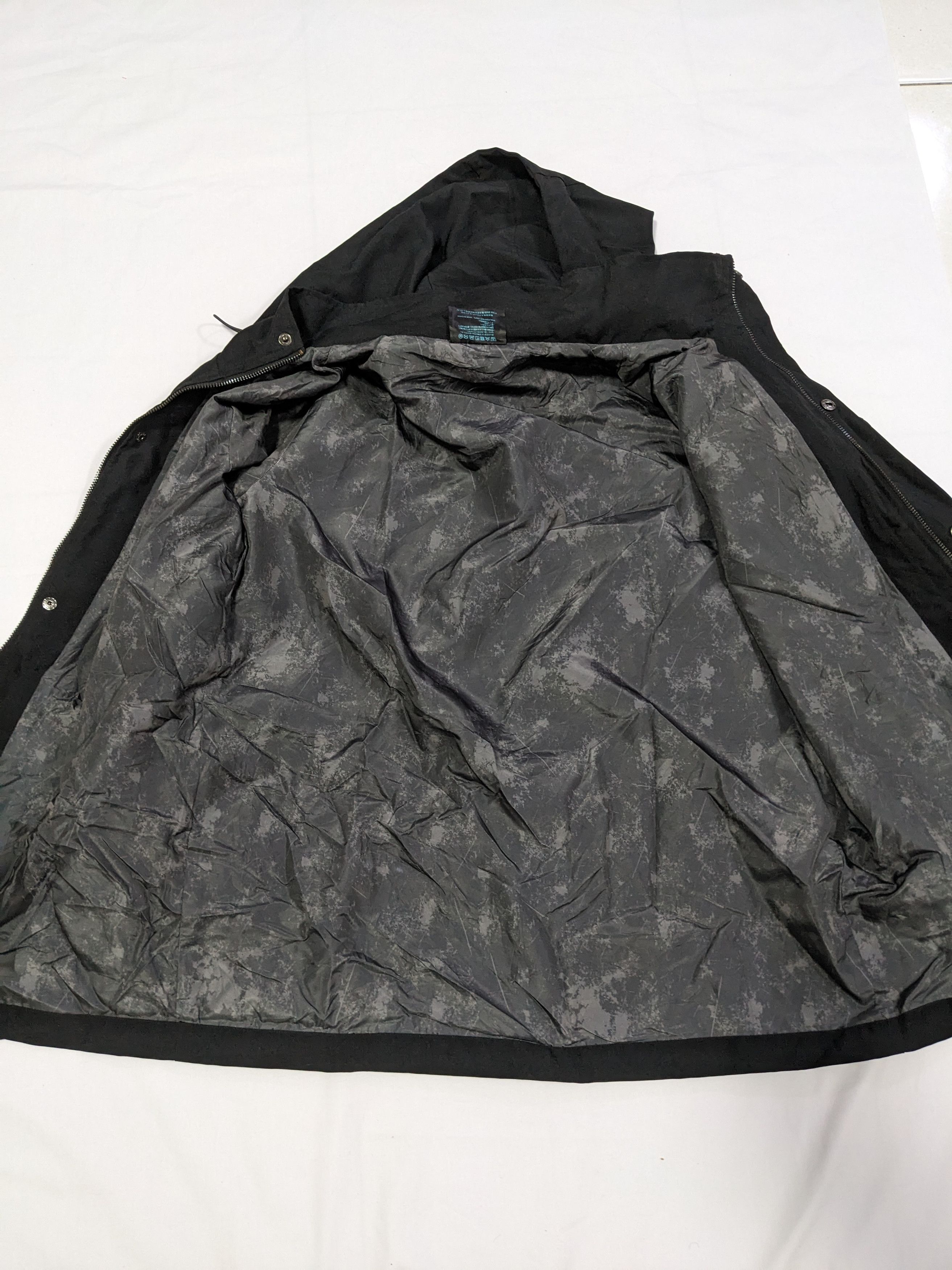 Anime × Playstation Limited Edition Final Fantasy 7 Jacket Square Enix Cafe Size US M / EU 48-50 / 2 - 5 Thumbnail