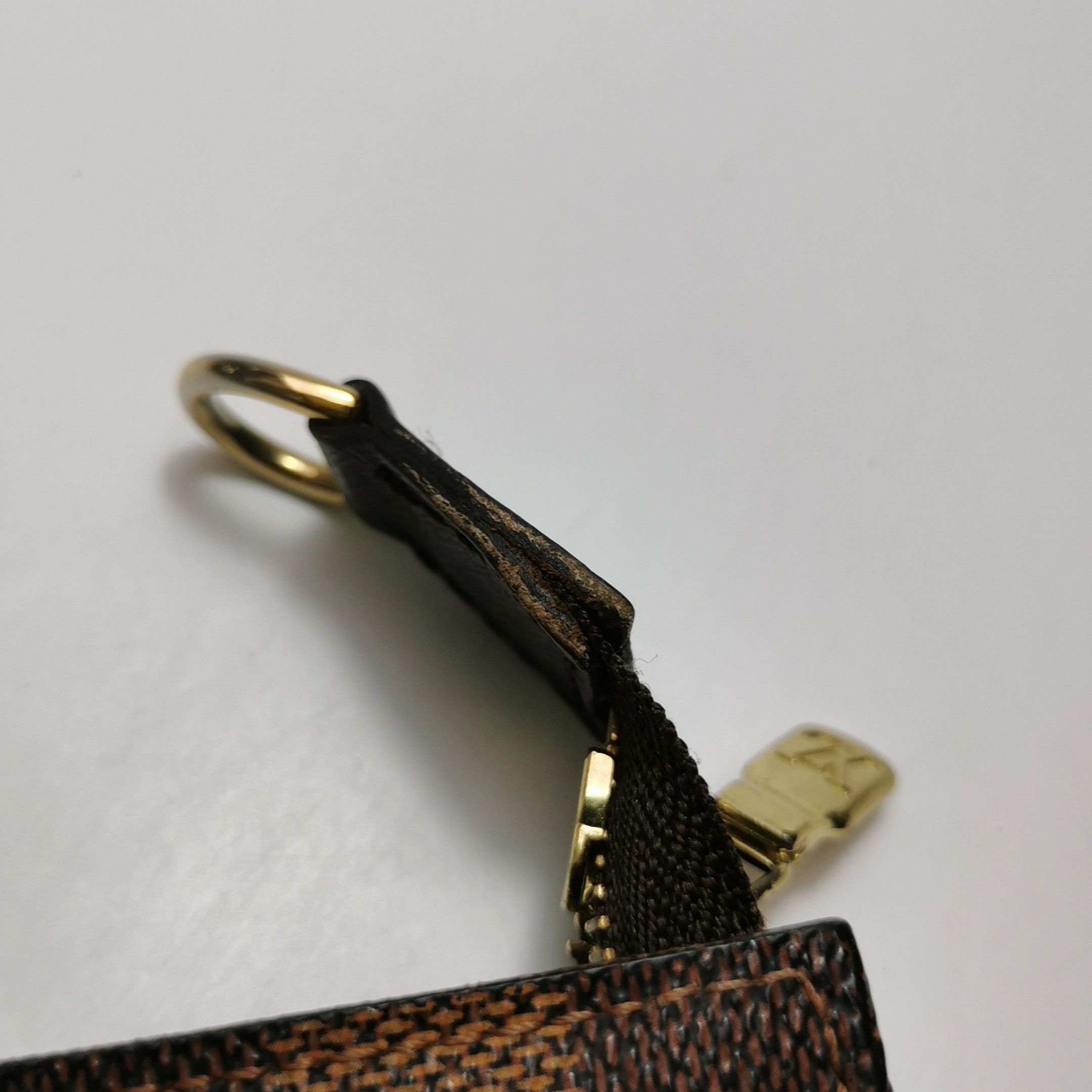 Louis Vuitton Louis Vuitton (LV) toiletry bag cowhide checkerboard second Size ONE SIZE - 9 Thumbnail