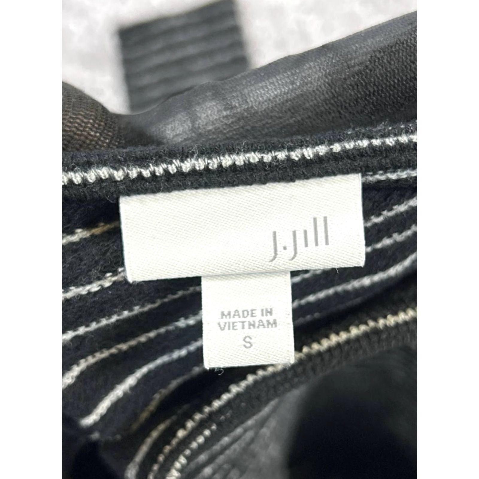 J. Jill VINTAGE J. Jill Women's Sweater Pullover S Black Striped Knit Casual Fall Winter Size S / US 4 / IT 40 - 3 Thumbnail