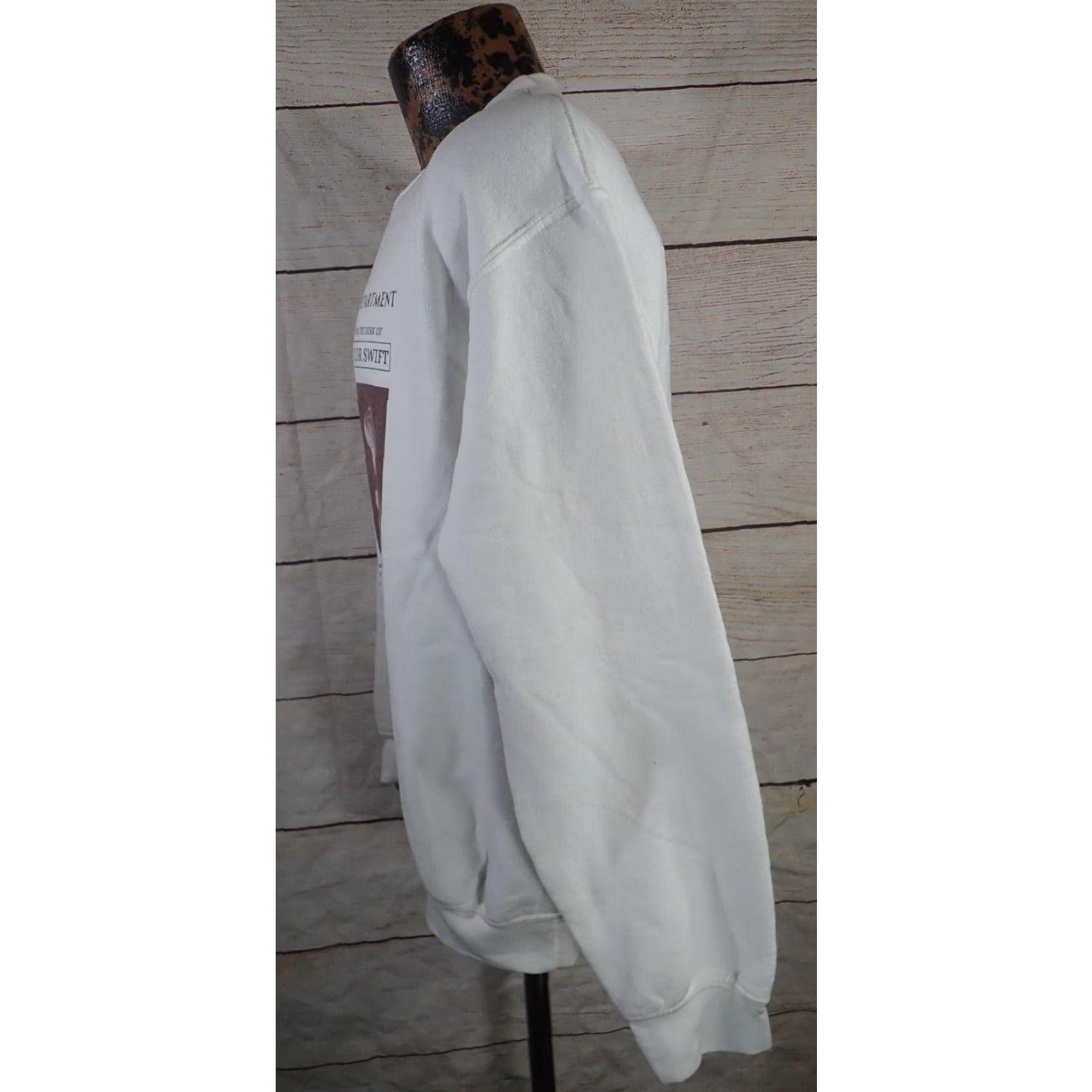Vintage Taylor Swift TTPD Tortured Poets Department The Manuscript Sweatshirt Women's M White Size M / US 6-8 / IT 42-44 - 3 Thumbnail