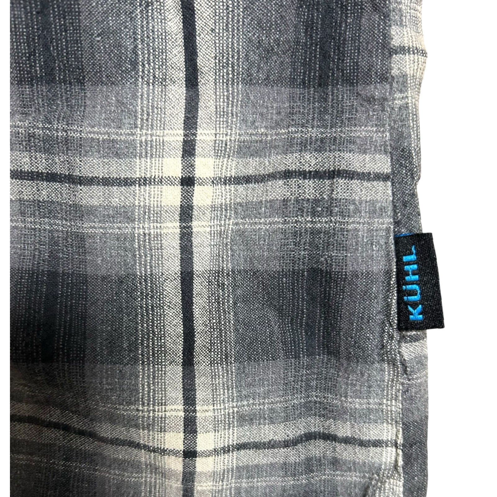 Vintage Kuhl Men’s Black Plaid Pearl Snap Long Sleeve Shirt Button-Down Size Medium Regular Boysen? Size US M / EU 48-50 / 2 - 6 Thumbnail