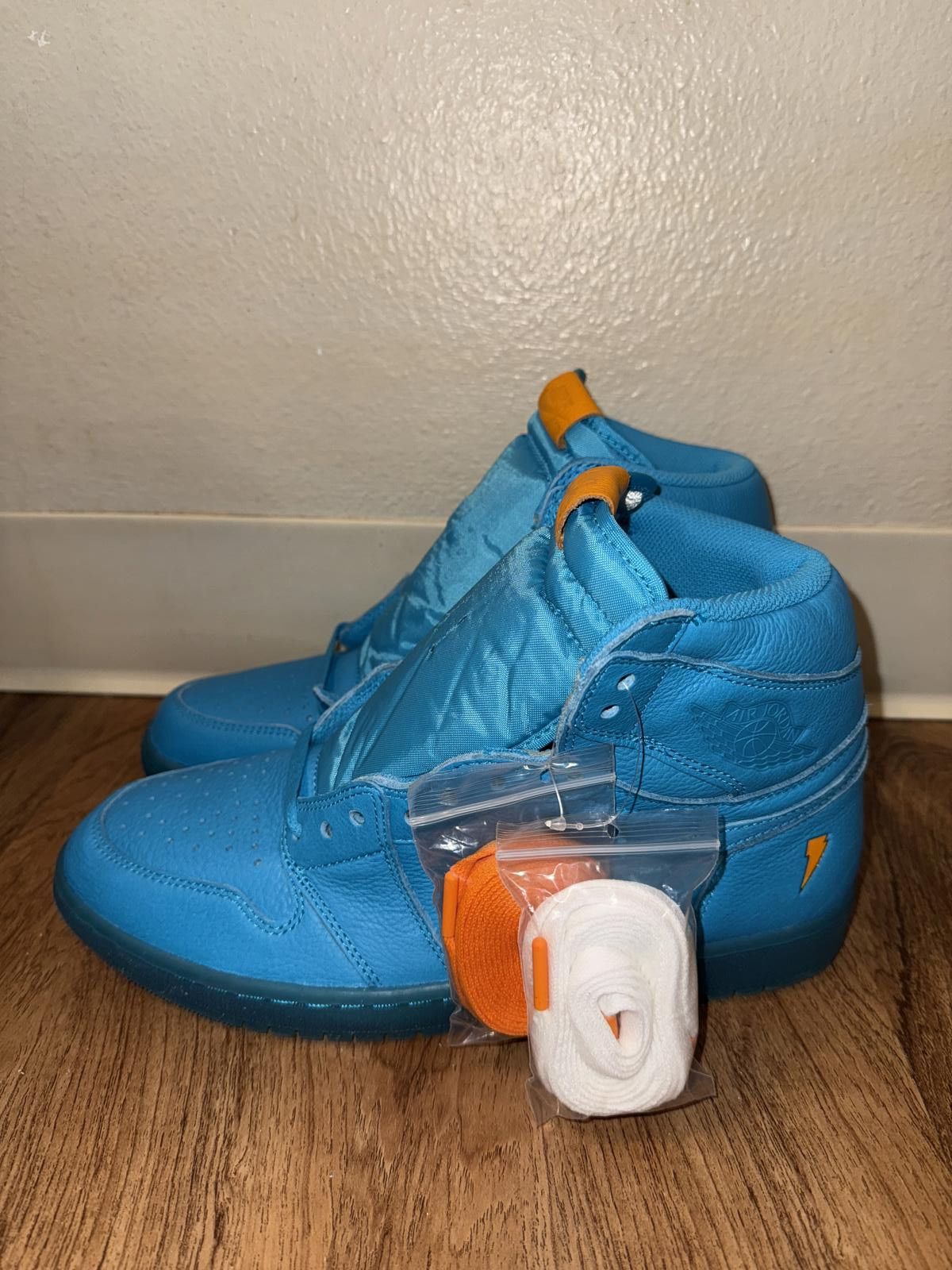 Nike Jordan 1 Retro High Gatorade Blue Lagoon Size US 10.5 / EU 43-44 - 3 Thumbnail