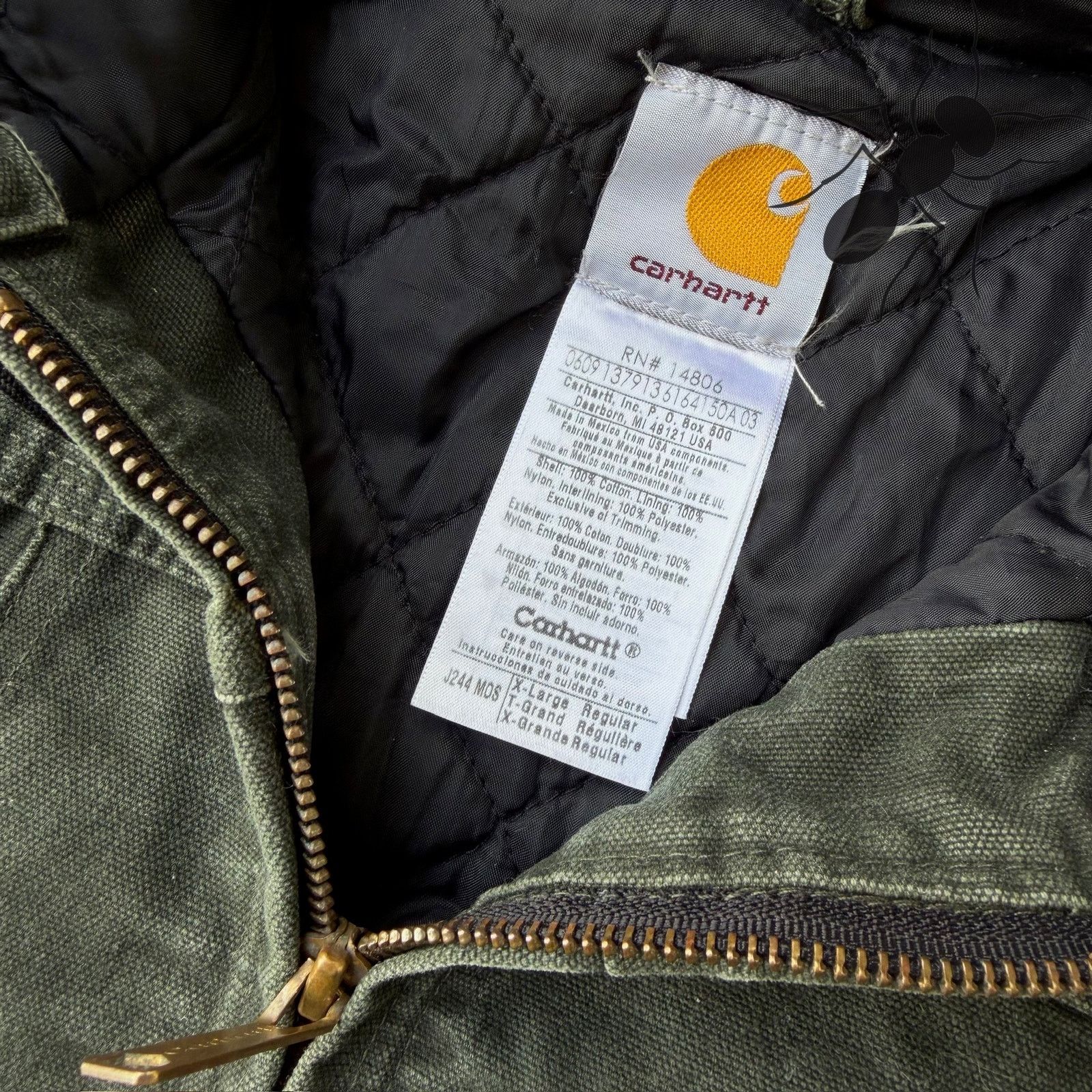Carhartt × Vintage Carhartt J244 MOS faded green hooded work wear jacket Size US XL / EU 56 / 4 - 7 Thumbnail