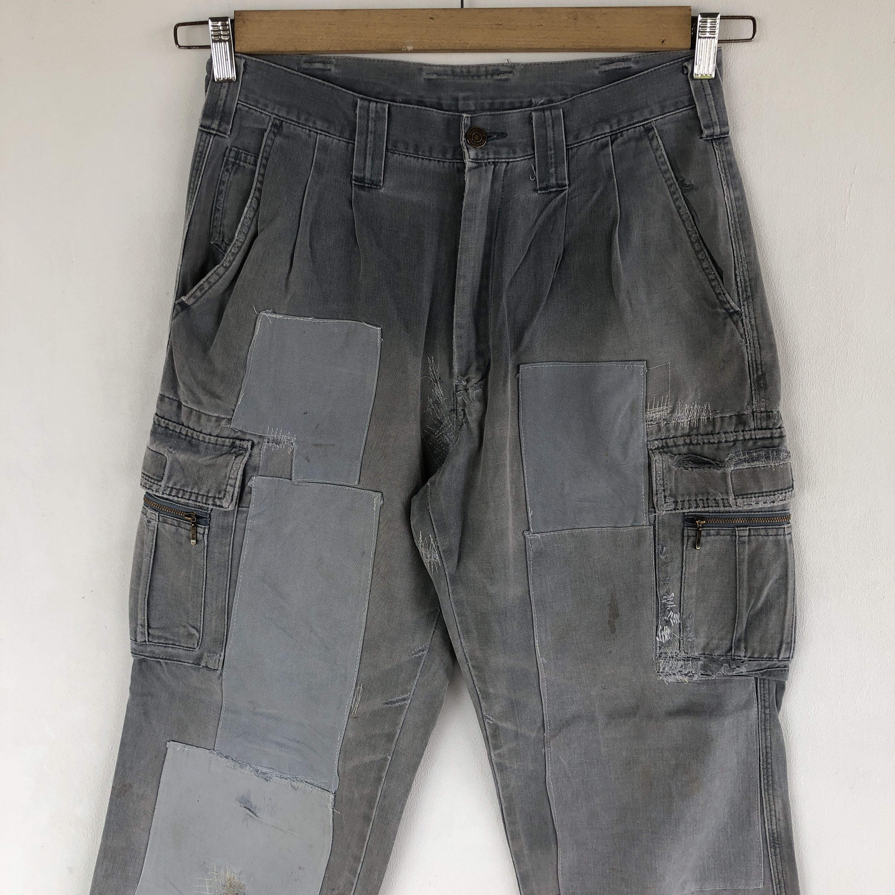 Japanese Brand Vintage Japanese Cargo Pants Multi Pocket Utility Trousers Size US 30 / EU 46 - 3 Thumbnail