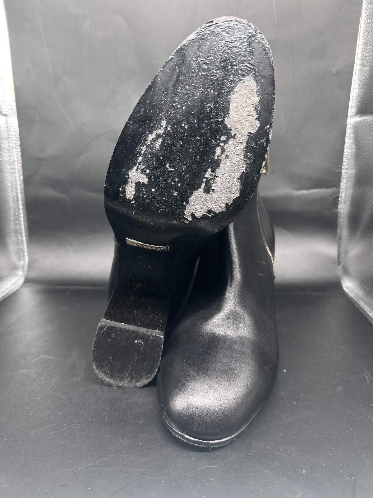 Burberry Burberry Black Leather Block Heel Ankle Boots Gold Zip Size US 8.5 / IT 38.5 - 9 Thumbnail
