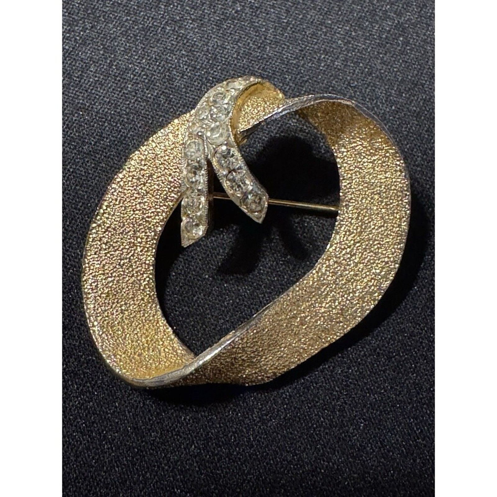 Other BSK Gold Tone Brooch Size ONE SIZE - 2 Thumbnail