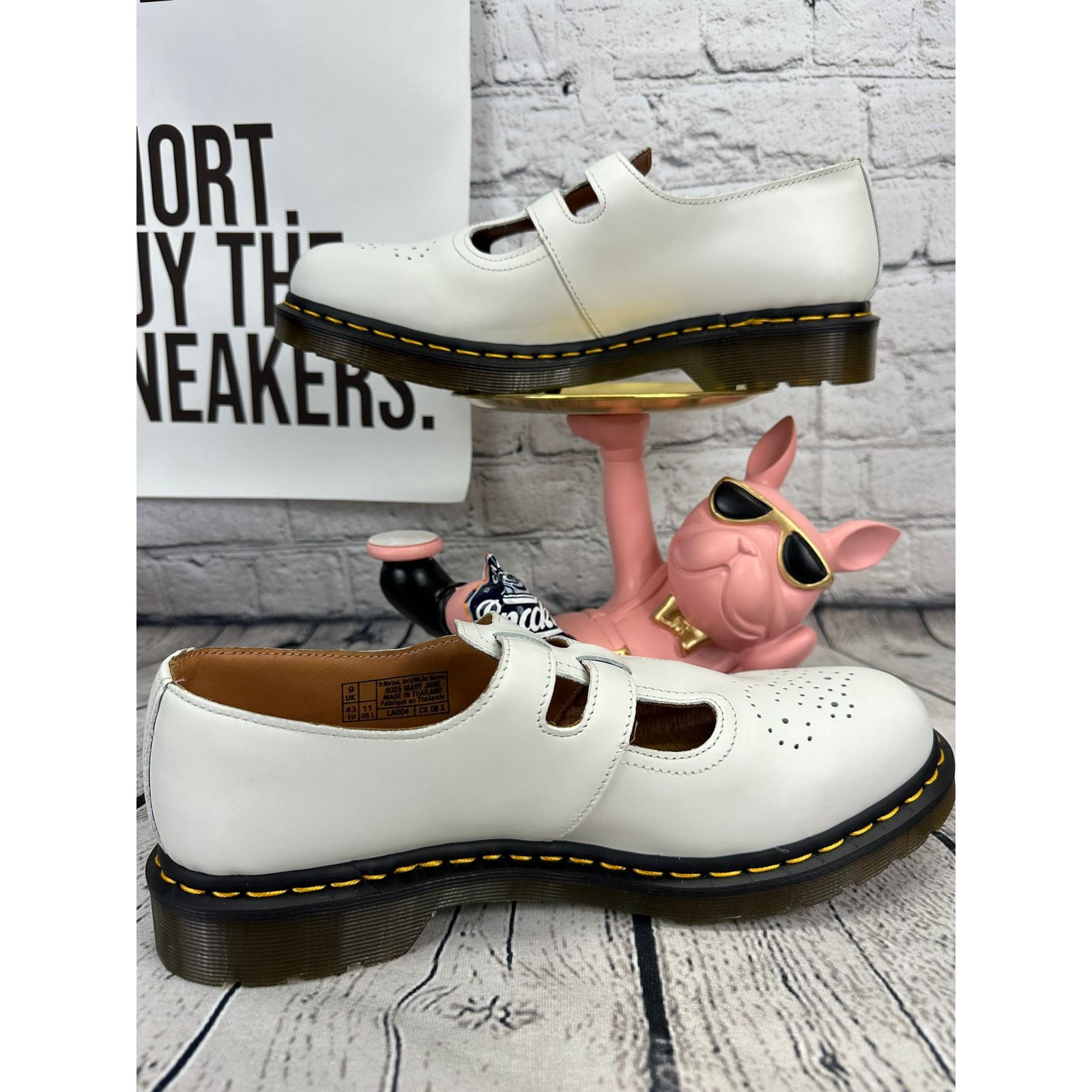 Dr. Martens Dr Martens Mary Jane Shoes Mens 9 | Womens 10 White Leather Size US 10 / IT 40 - 6 Thumbnail