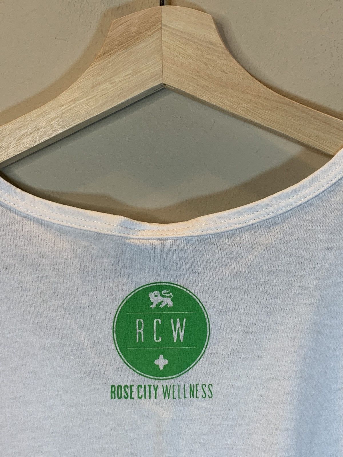 Other *RARE* Friends Don’t Let Friends Smoke Fake Cookies Tank Top Size US M / EU 48-50 / 2 - 4 Thumbnail