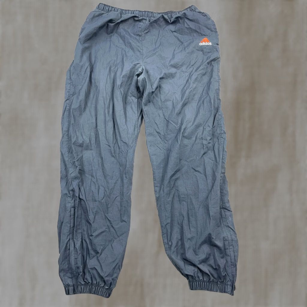 Adidas VINTAGE Adidas Pants Men Large Gray Windbreaker Track Baggy Lined * Size US 33 - 1 Thumbnail