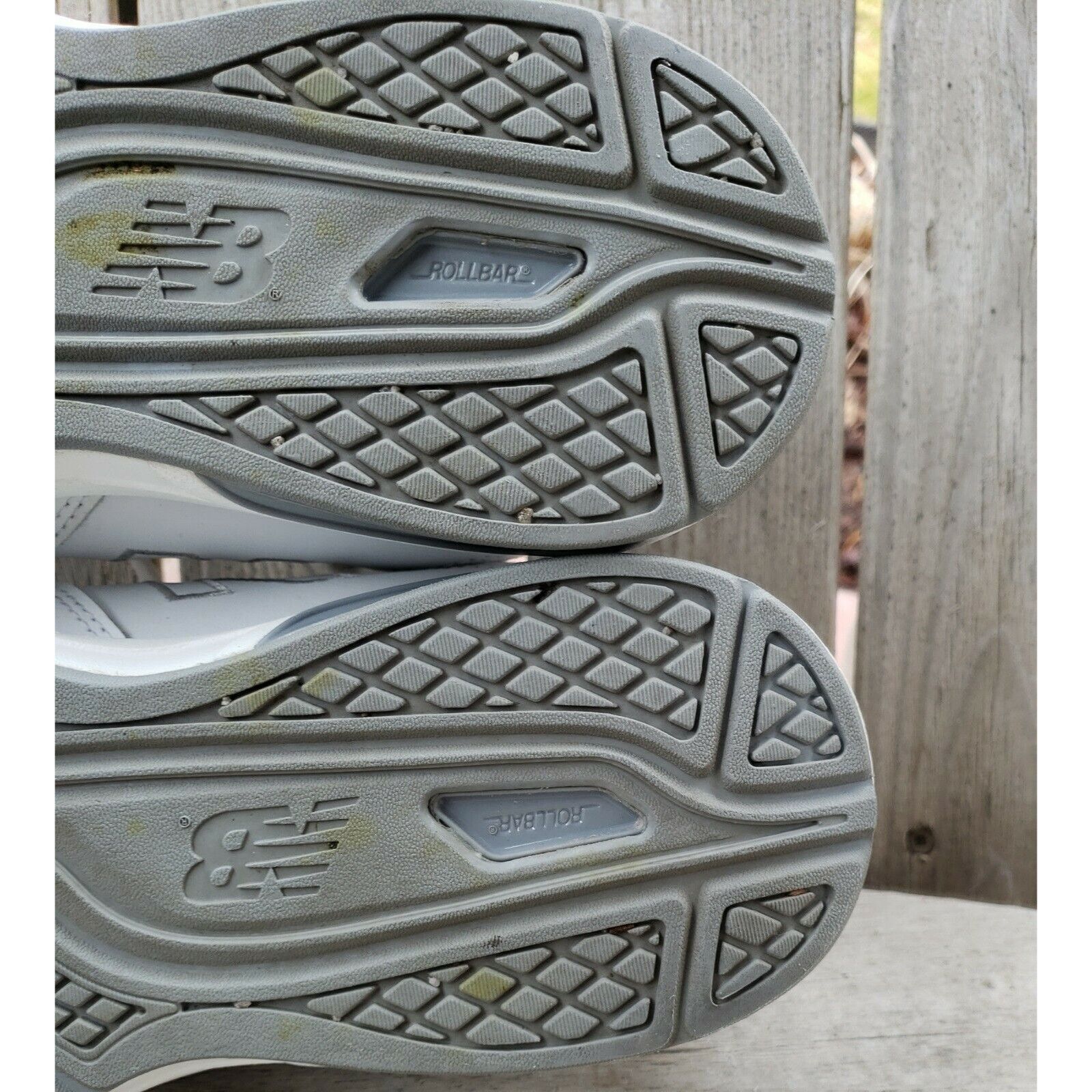 New Balance New Balance Leather Sneakers Womens Sz 9 B White Athletic WW Size US 9 / IT 39 - 9 Thumbnail