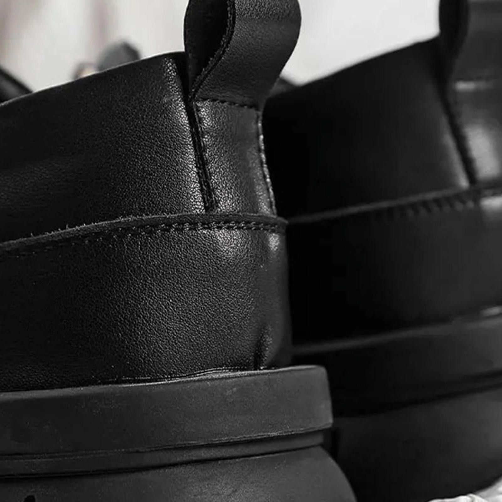 Vintage Leather Trail-Inspired Urban Boots Size US 8 / EU 41 - 9 Thumbnail