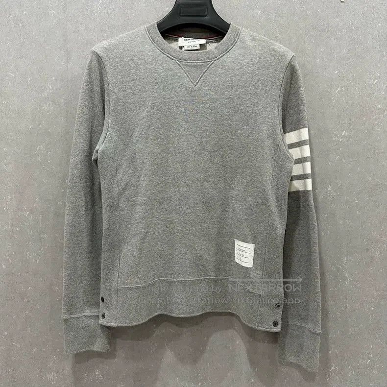 Thom Browne Thom Browne Four Stripe Sweatshirt Size US M / EU 48-50 / 2 - 1 Thumbnail