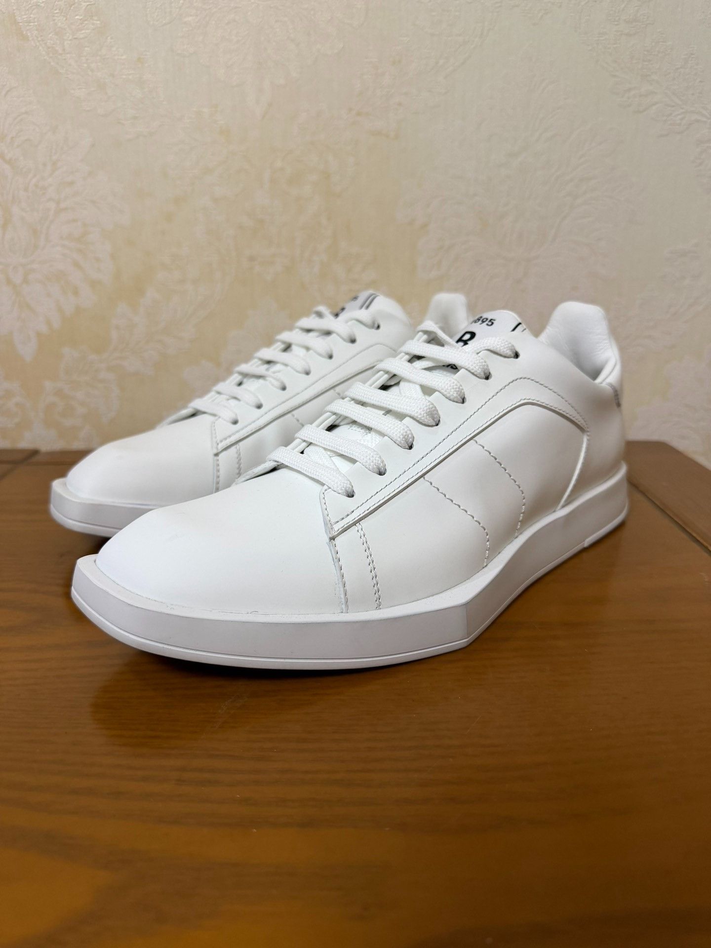 Berluti Berluti White Lowtop Sneakers 6.5 Men Size US 6.5 / EU 39-40 - 1 Thumbnail