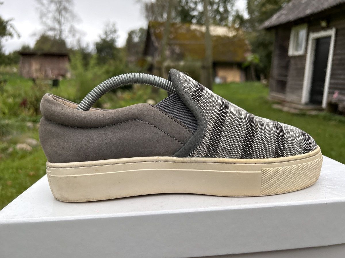 Brunello Cucinelli Brunello Cucinelli Beaded Accent Low Top Sneakers Size US 7 / IT 37 - 9 Thumbnail