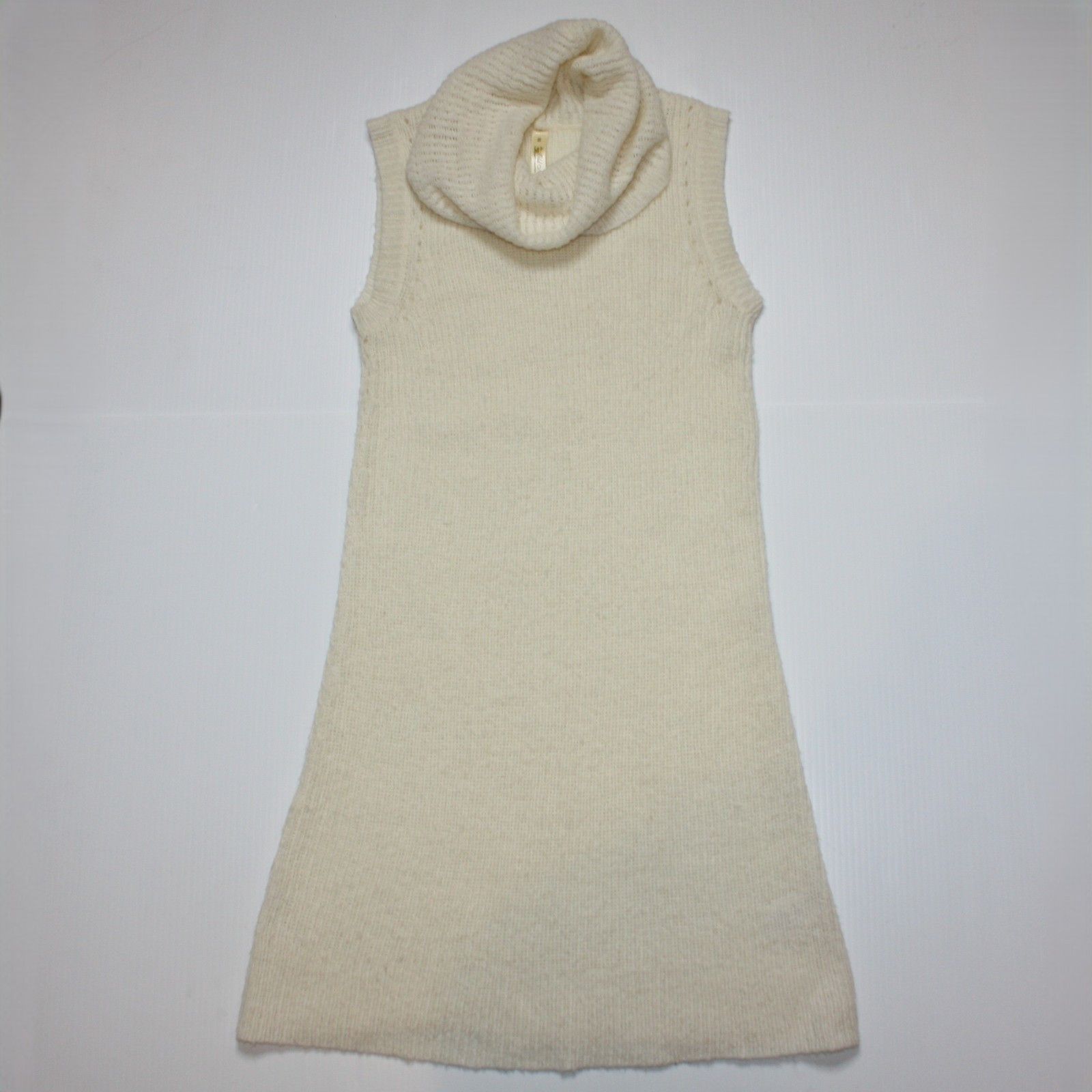 Old Navy Maternity Cream Color Cowl Neck Tunic Sweater in size Medium Size M / US 6-8 / IT 42-44 - 2 Thumbnail