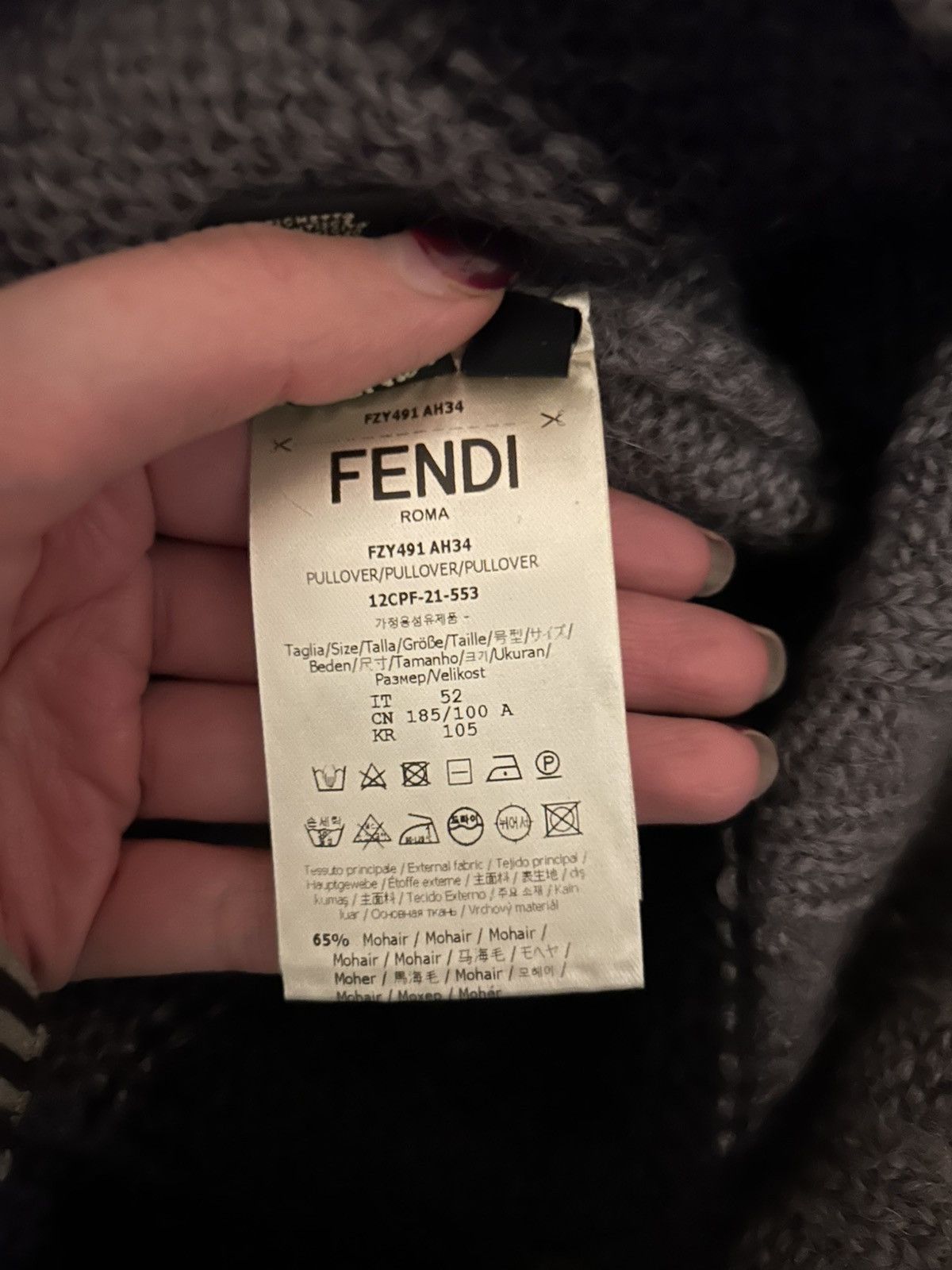 Fendi Fendi knit Size US L / EU 52-54 / 3 - 5 Thumbnail
