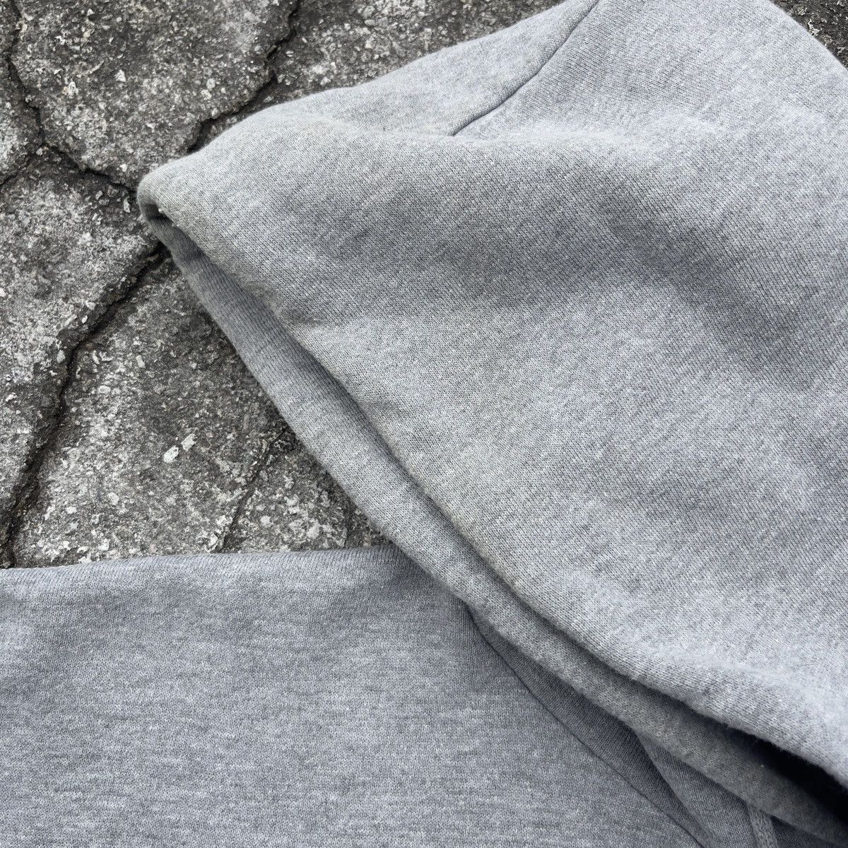 Russell Athletic × Vintage Vtg 90s Thrashed RUSSELL ATHLETIC Heather Grey Blank Hoodie Size US XL / EU 56 / 4 - 3 Thumbnail